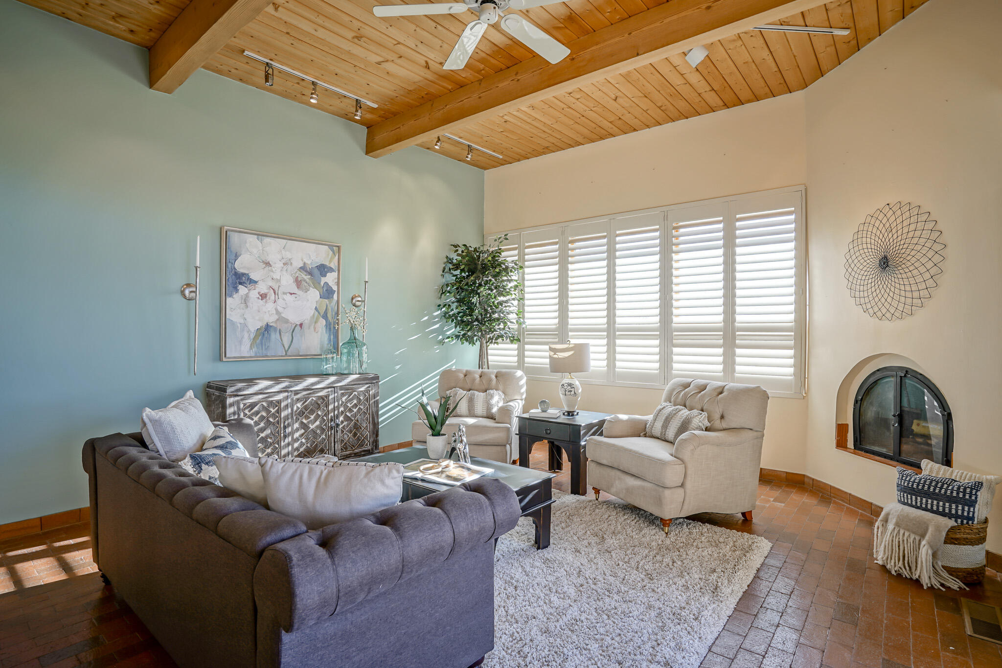 10 Wind Road NW