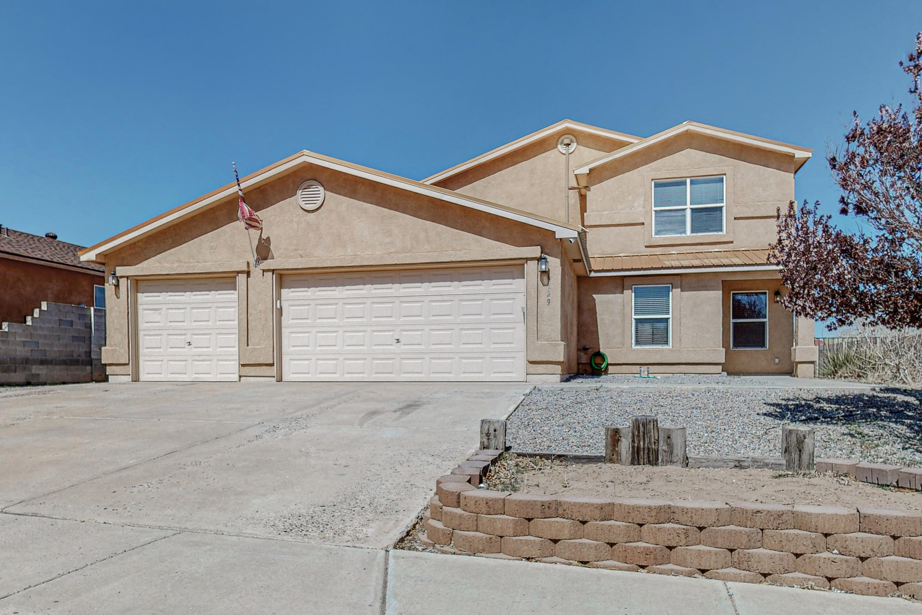 6129 CHACO CANYON Drive NE