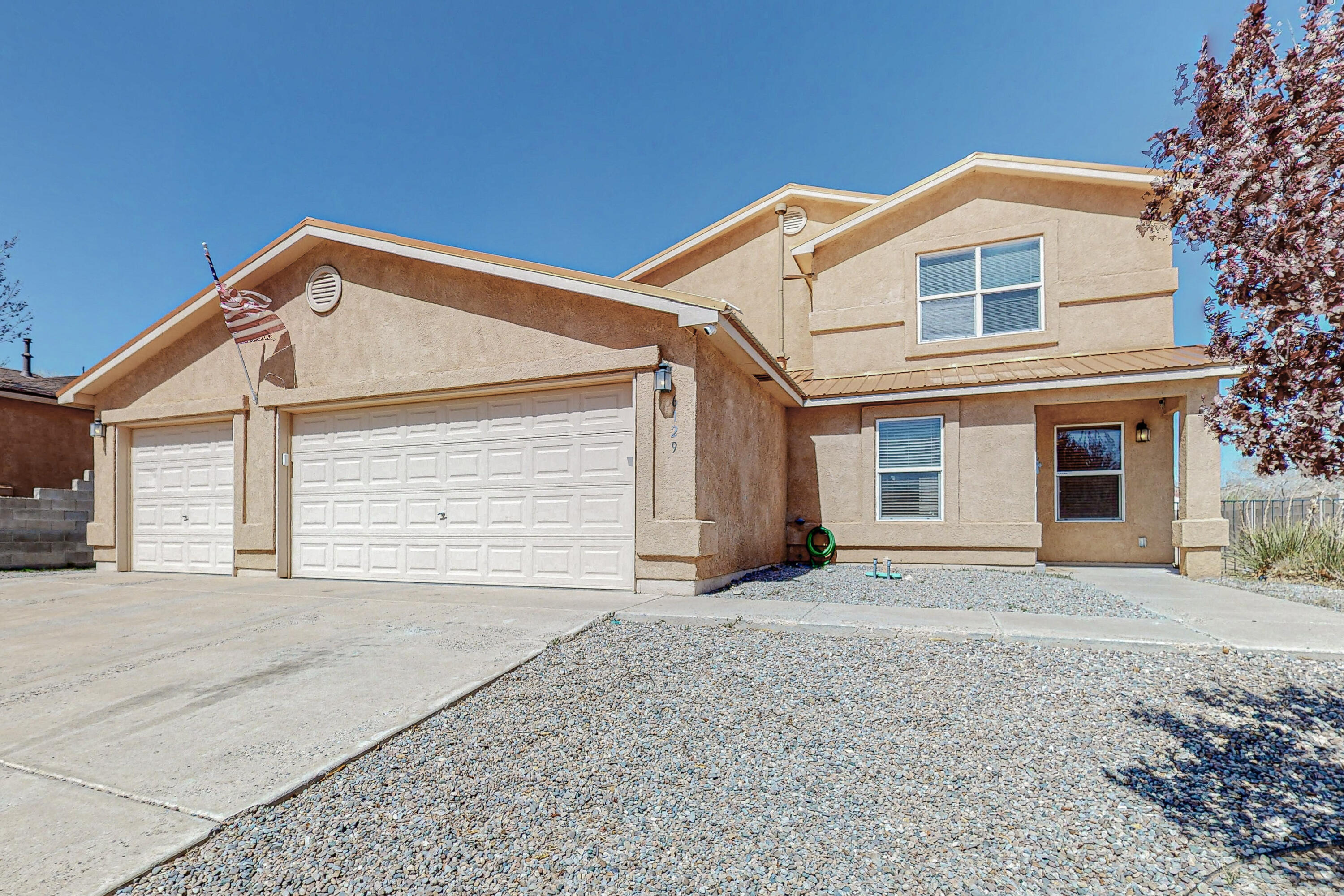 6129 CHACO CANYON Drive NE