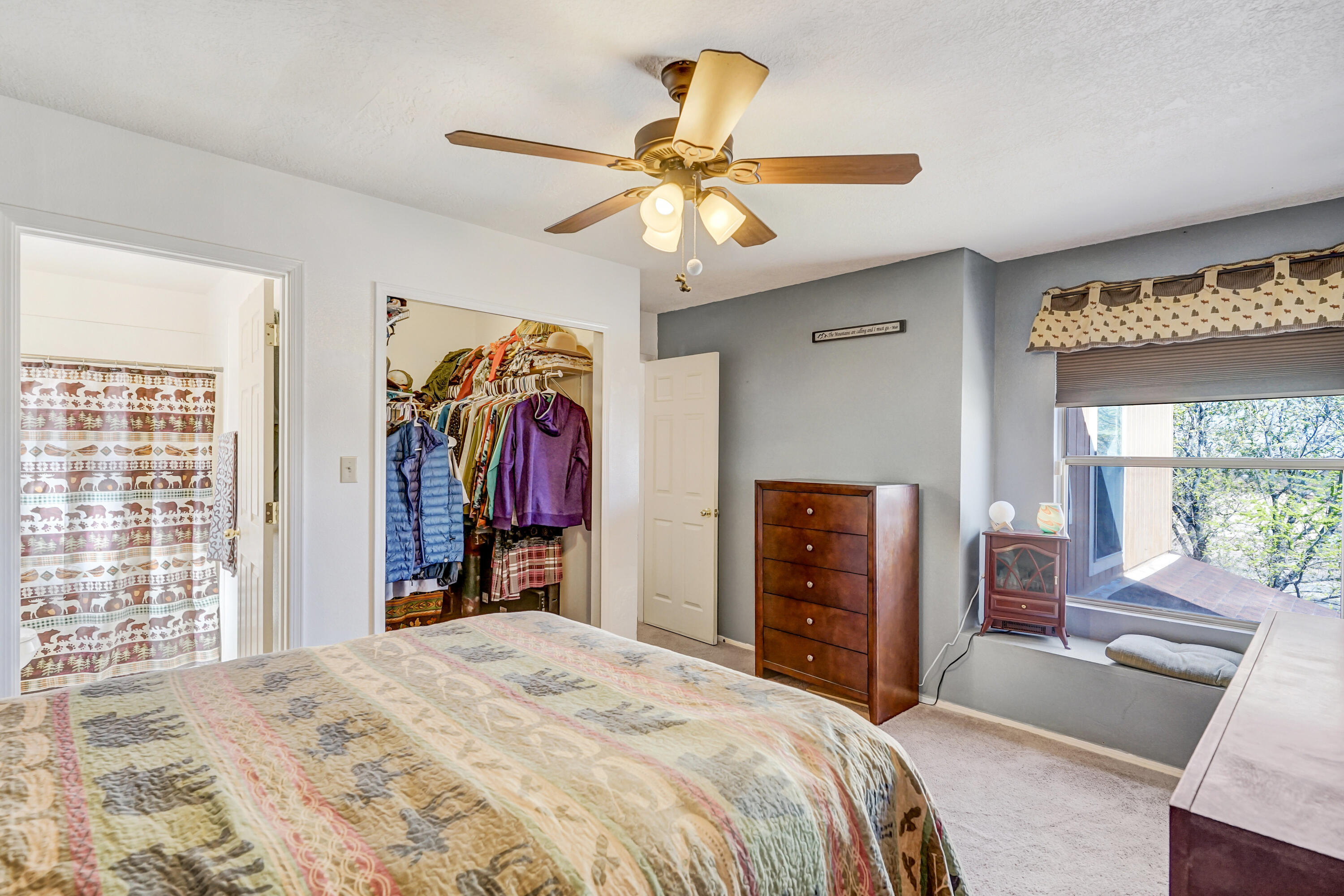 1506 GOLDEN EYE Loop NE