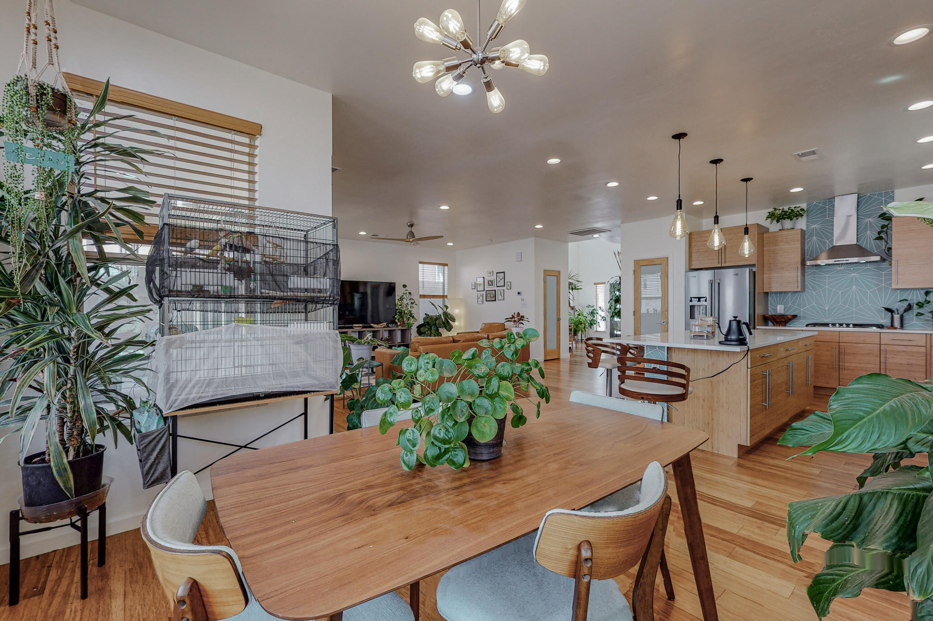 109 LANIER Drive SE