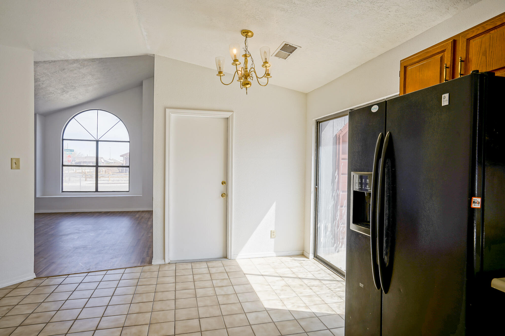 1975 GOMEZ Drive SW