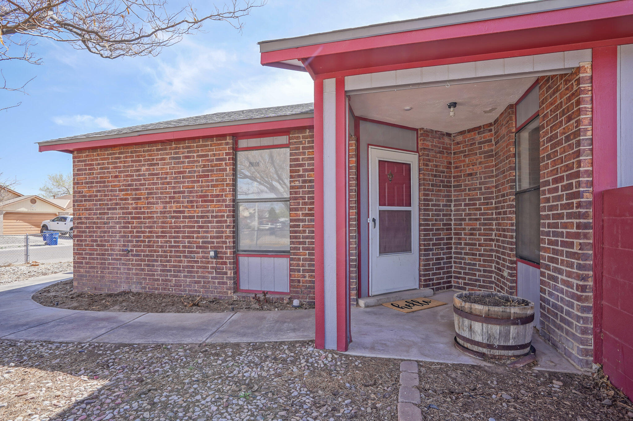 1975 GOMEZ Drive SW