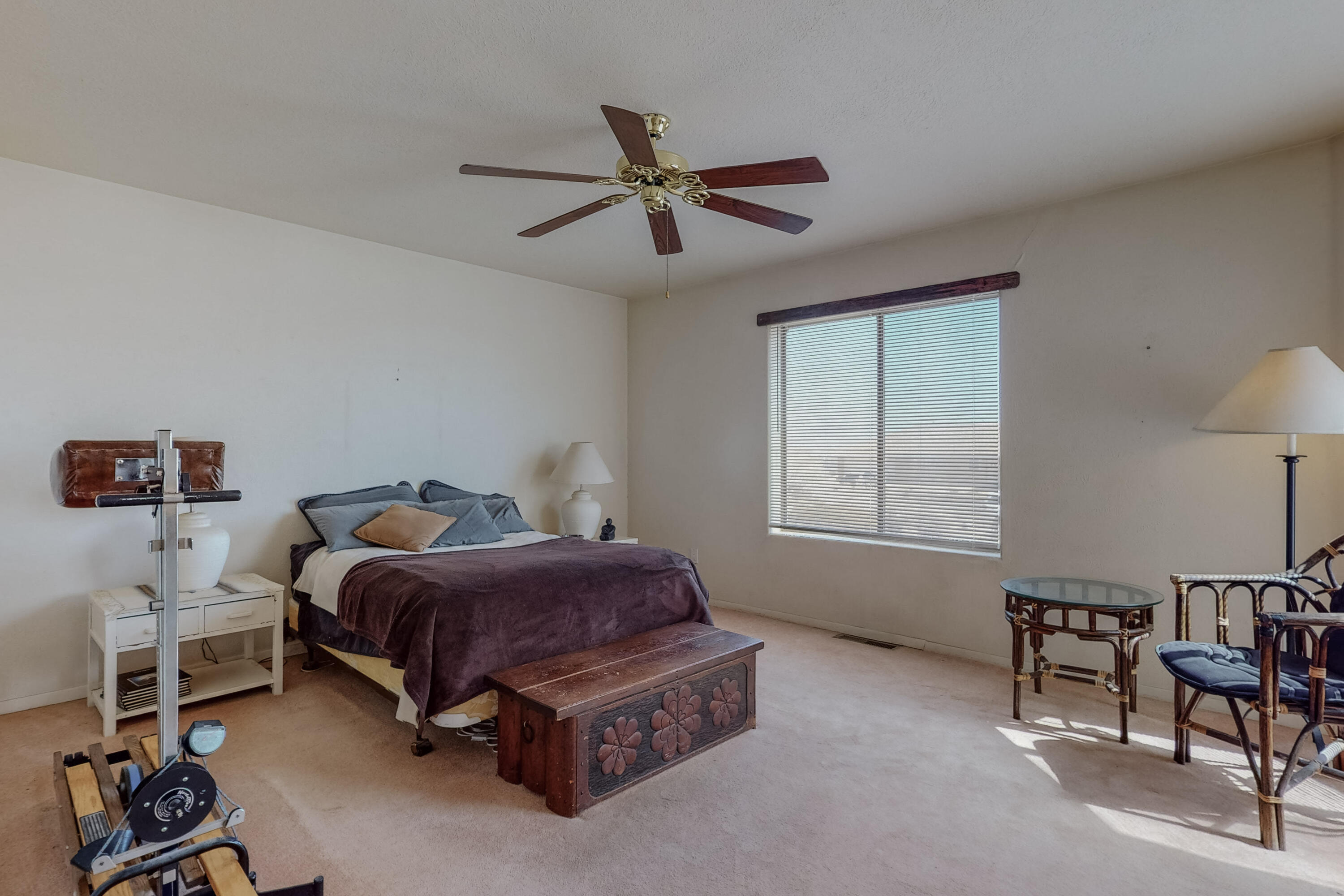1060 Mesa Loop