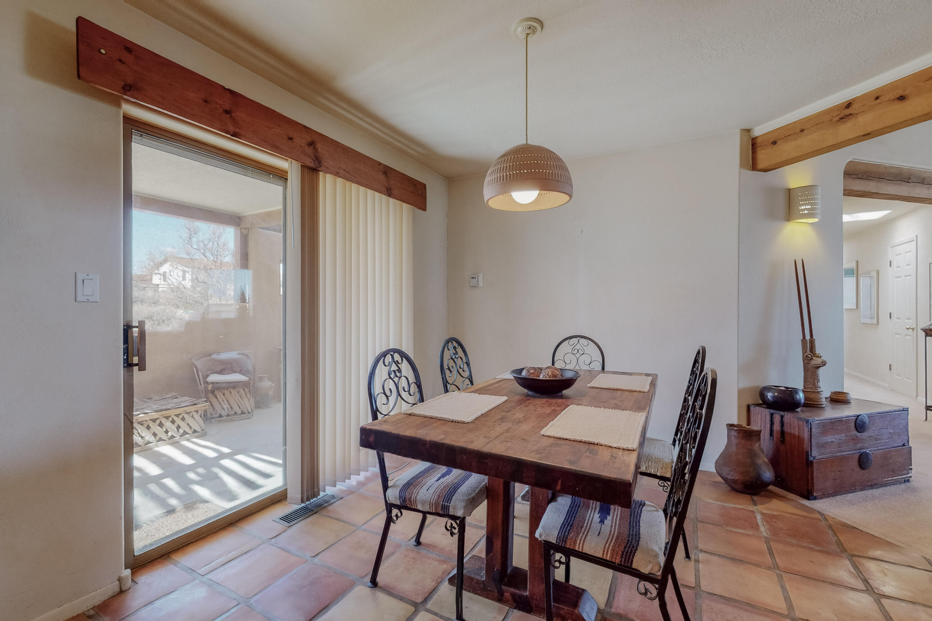 1060 Mesa Loop