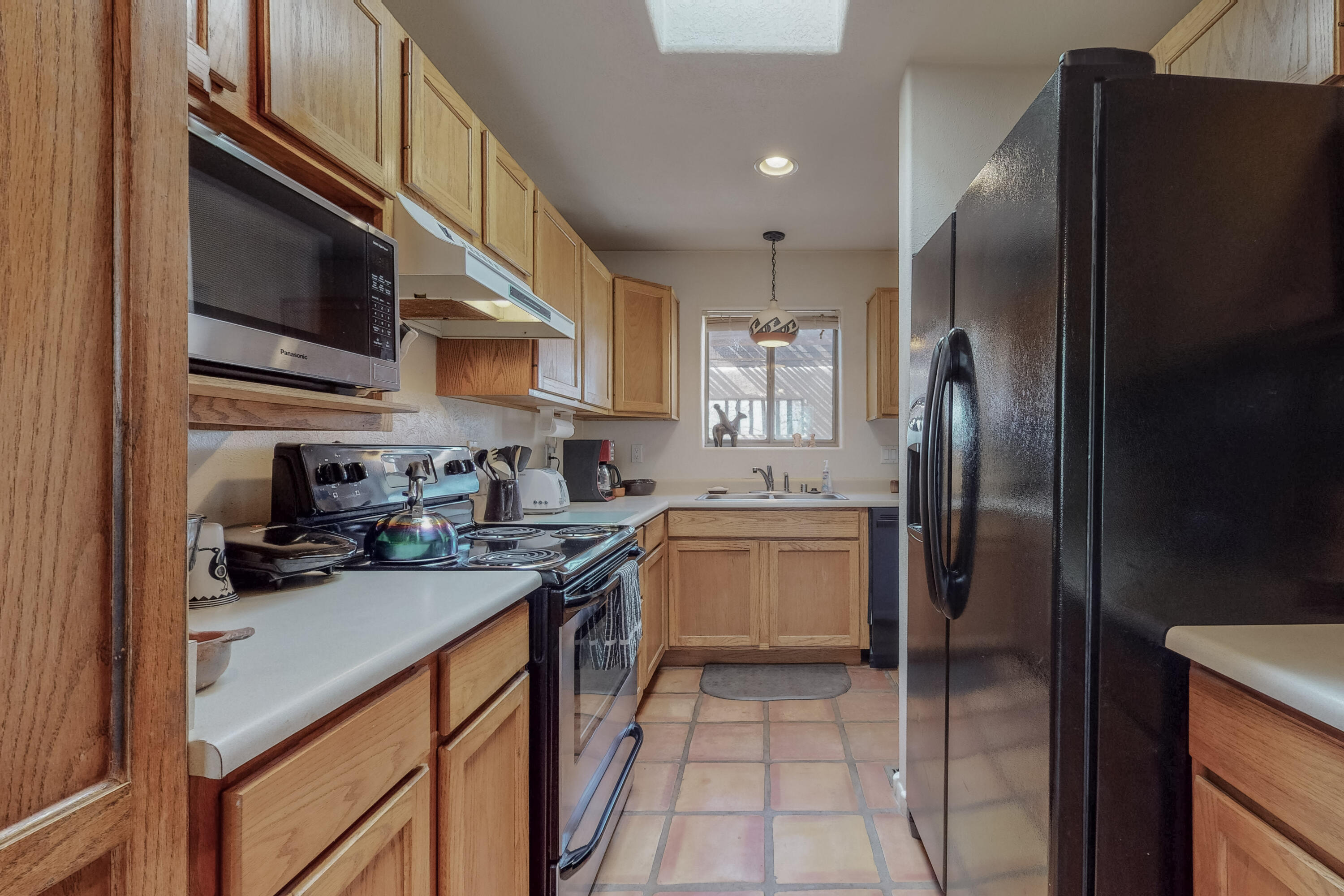 1060 Mesa Loop