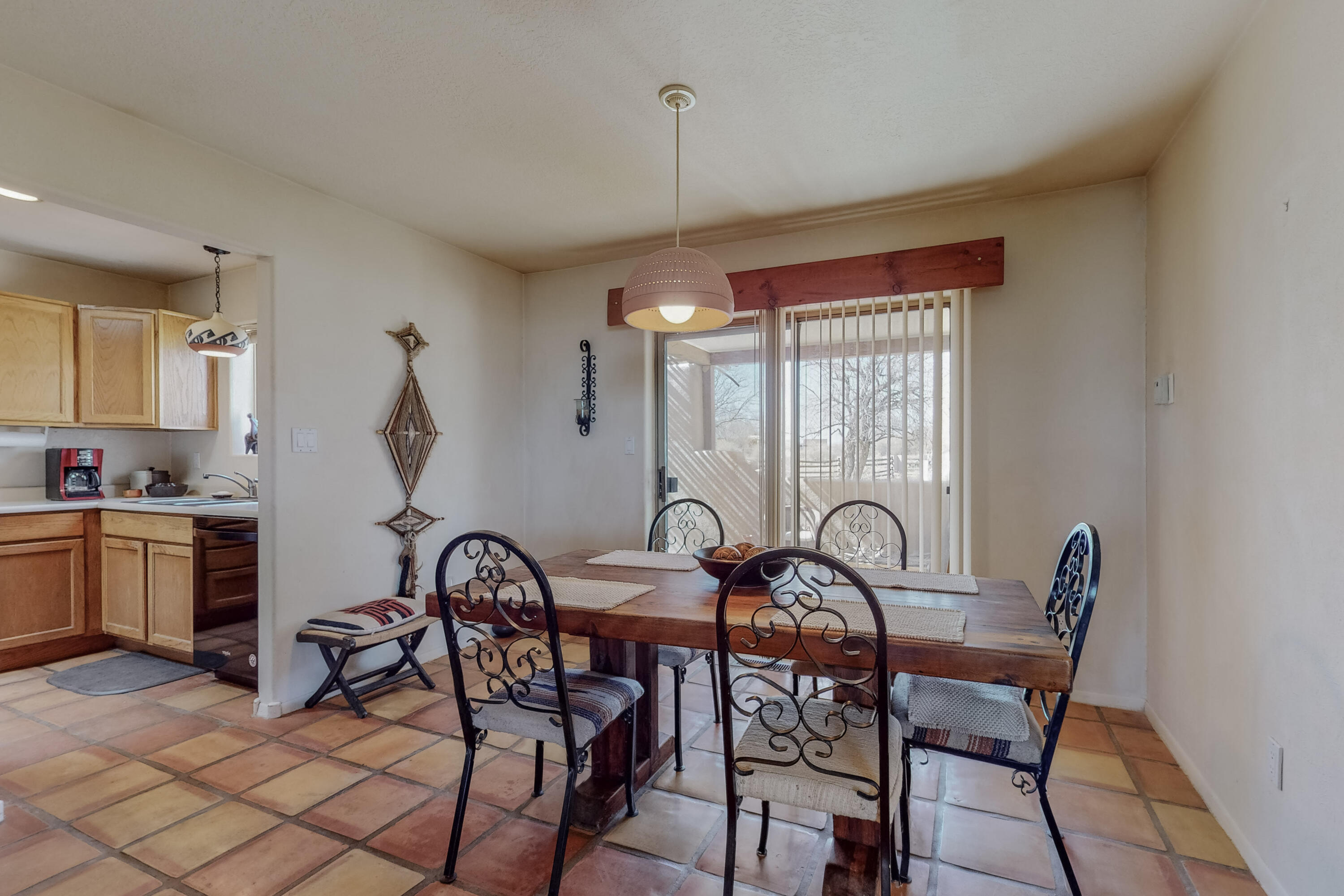 1060 Mesa Loop
