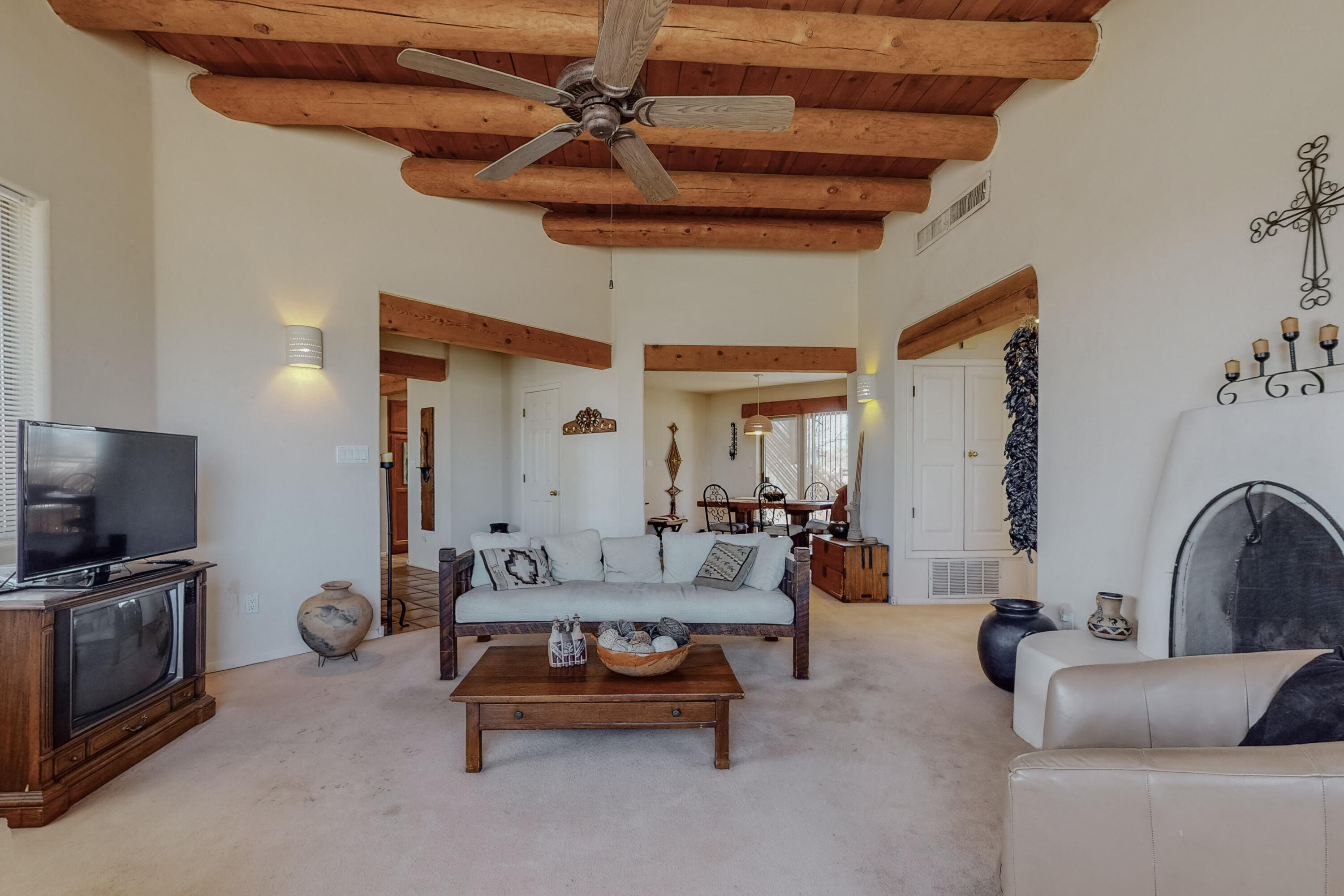 1060 Mesa Loop