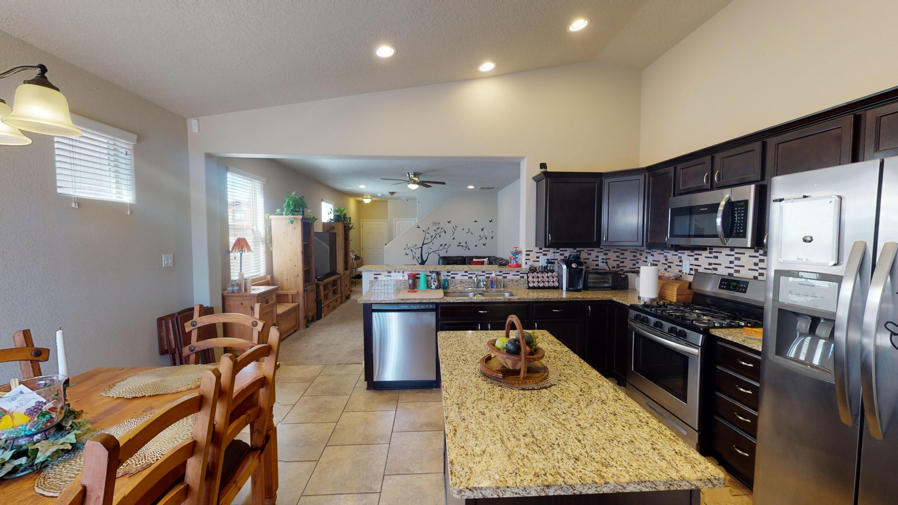 9300 SILVER MESA Street NW