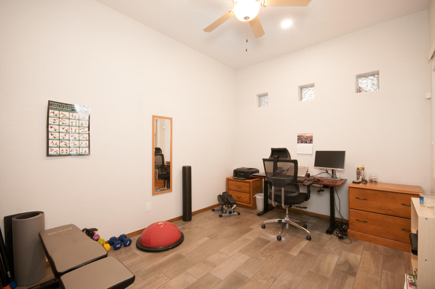 2043 COUGAR RUN Court SE