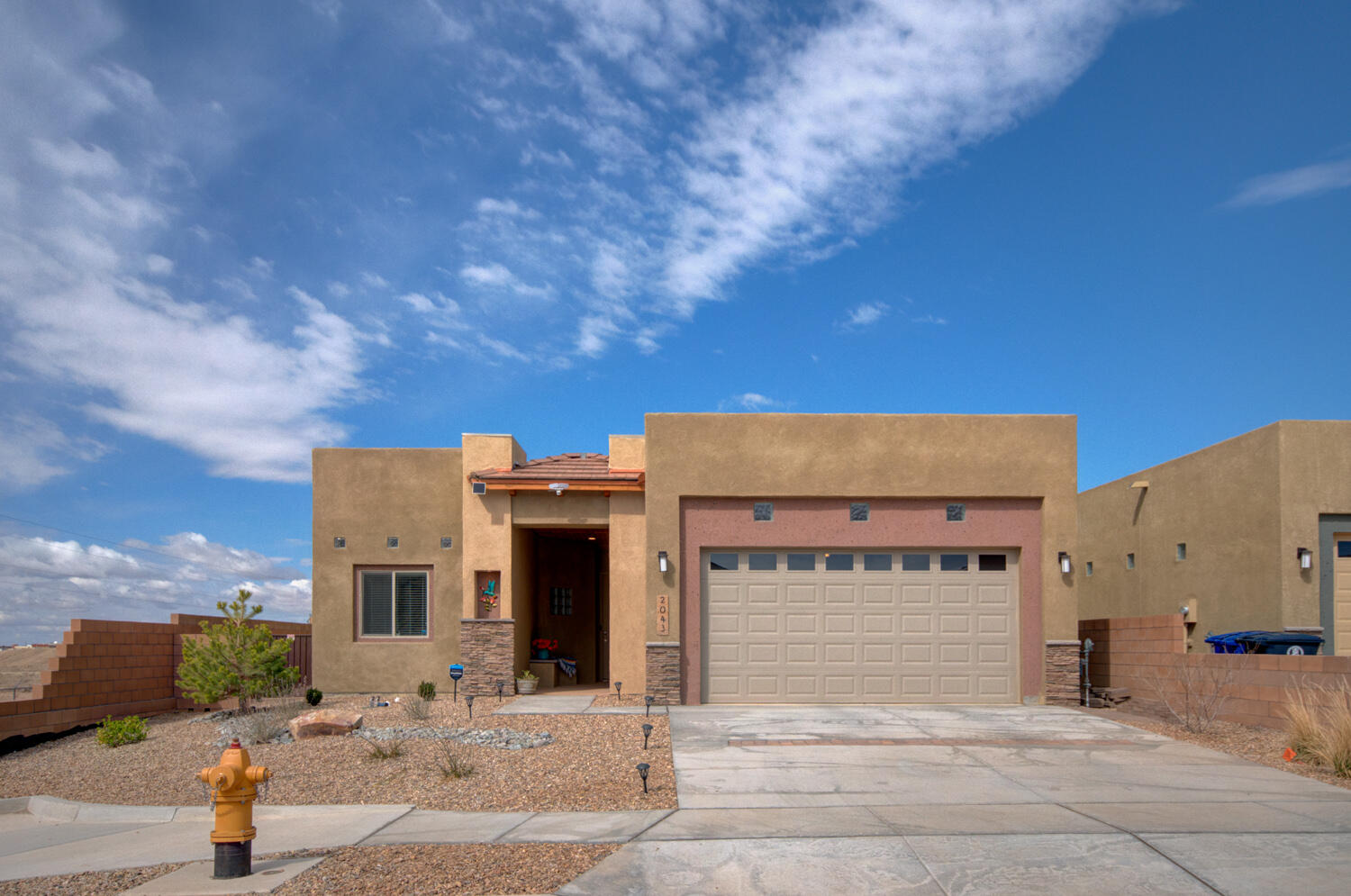2043 COUGAR RUN Court SE