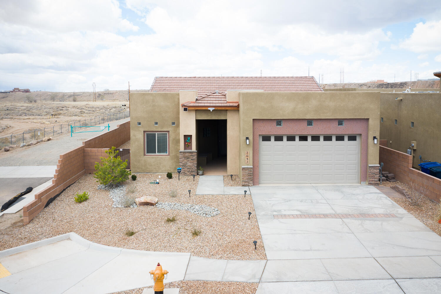 2043 COUGAR RUN Court SE