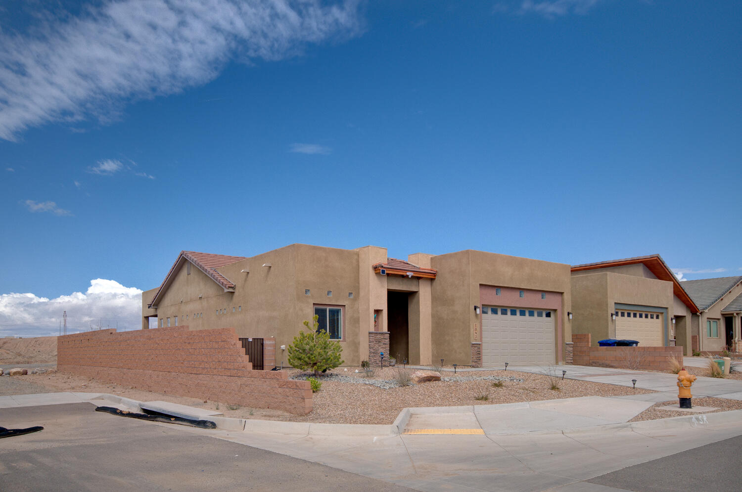 2043 COUGAR RUN Court SE
