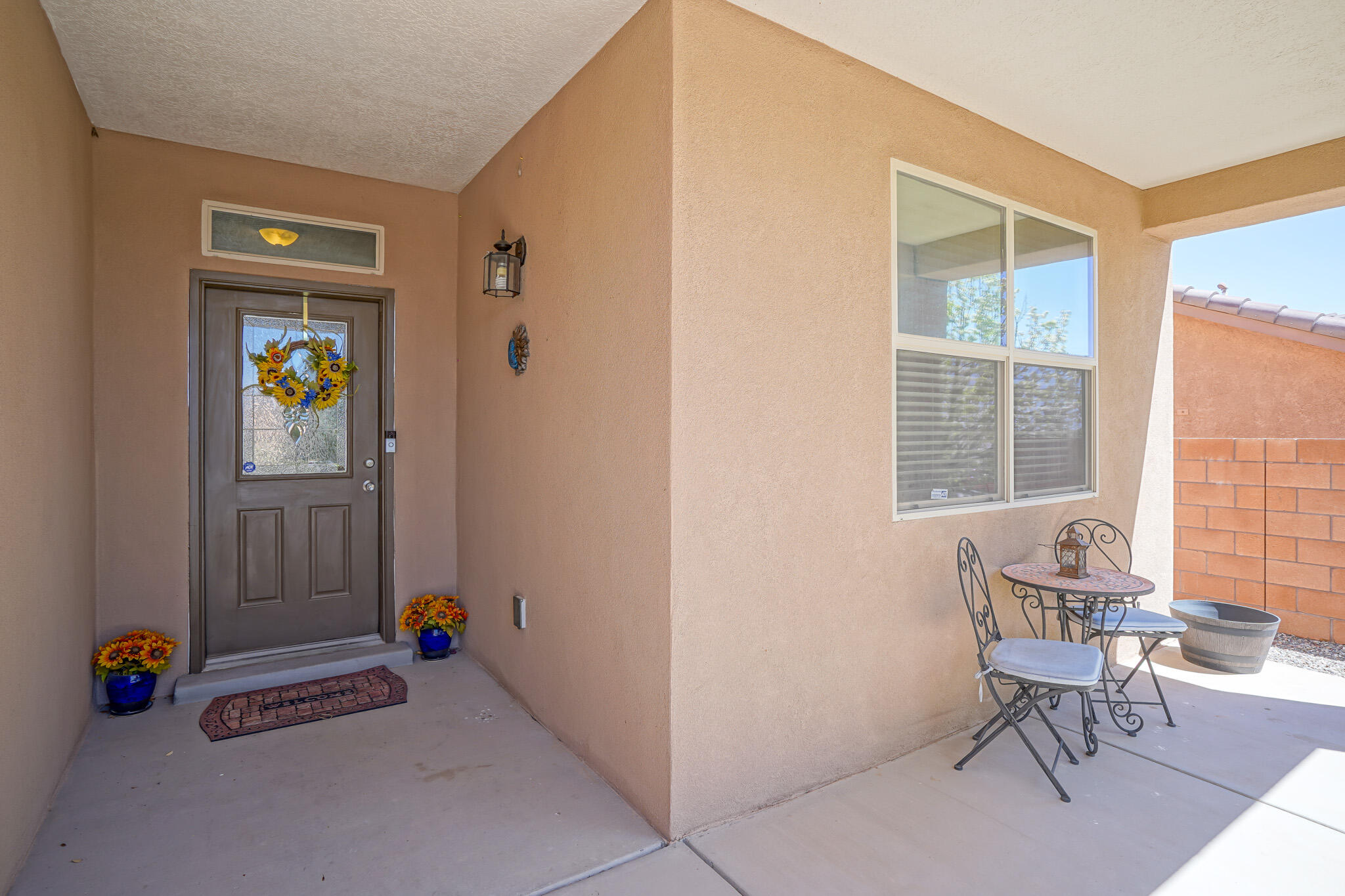 2562 CERRO PARRIDO Road SE