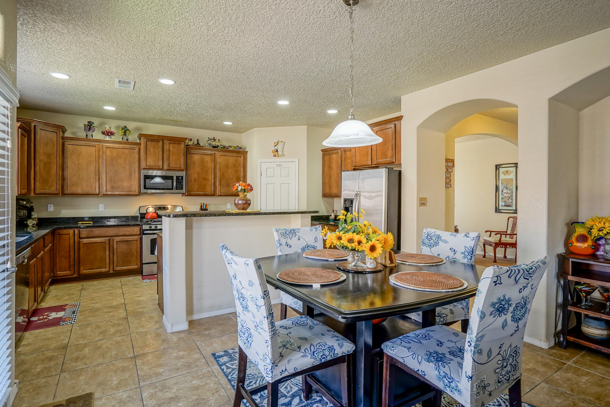 2562 CERRO PARRIDO Road SE