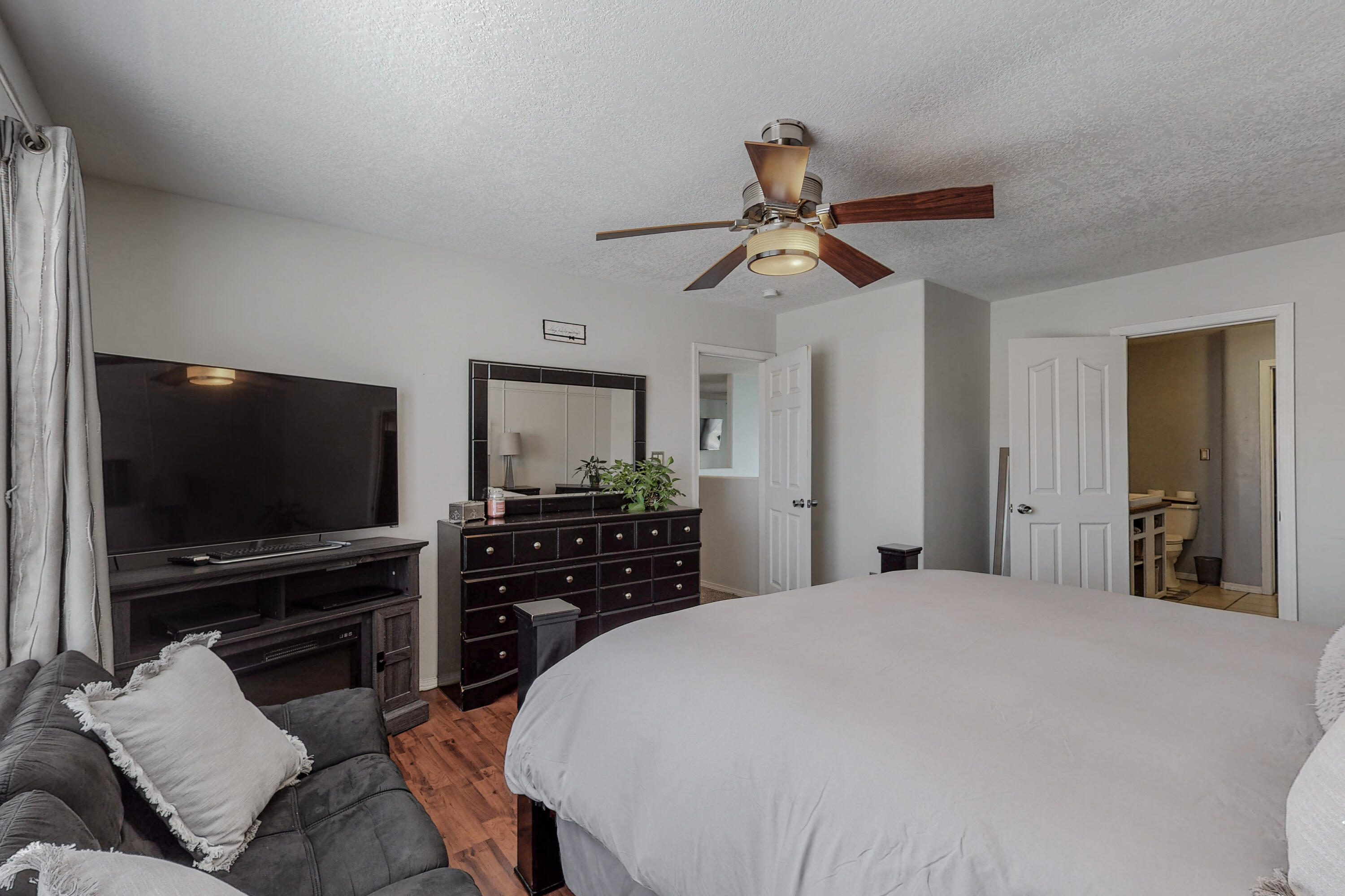 10708 MONTEREY PIER Drive NW