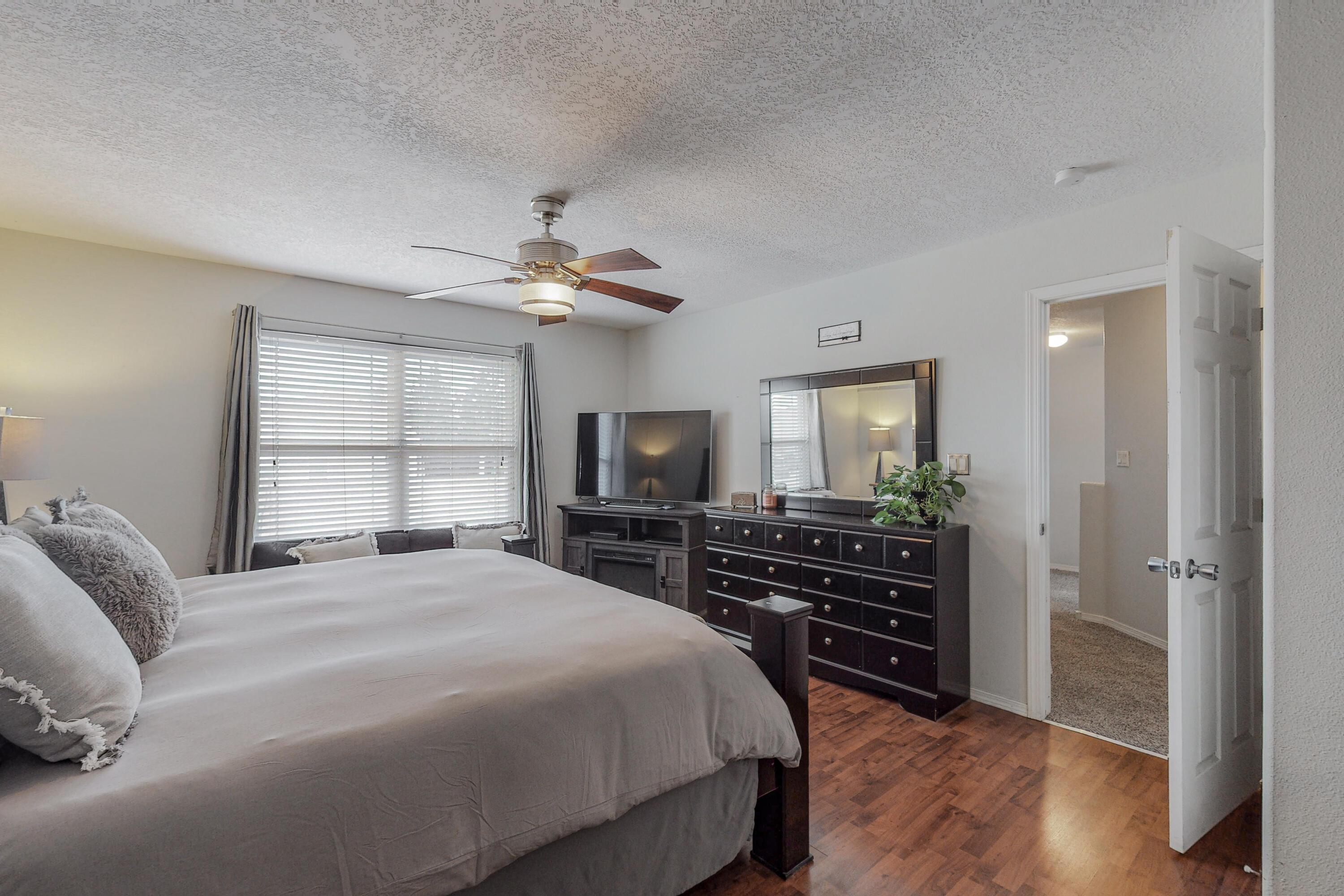 10708 MONTEREY PIER Drive NW