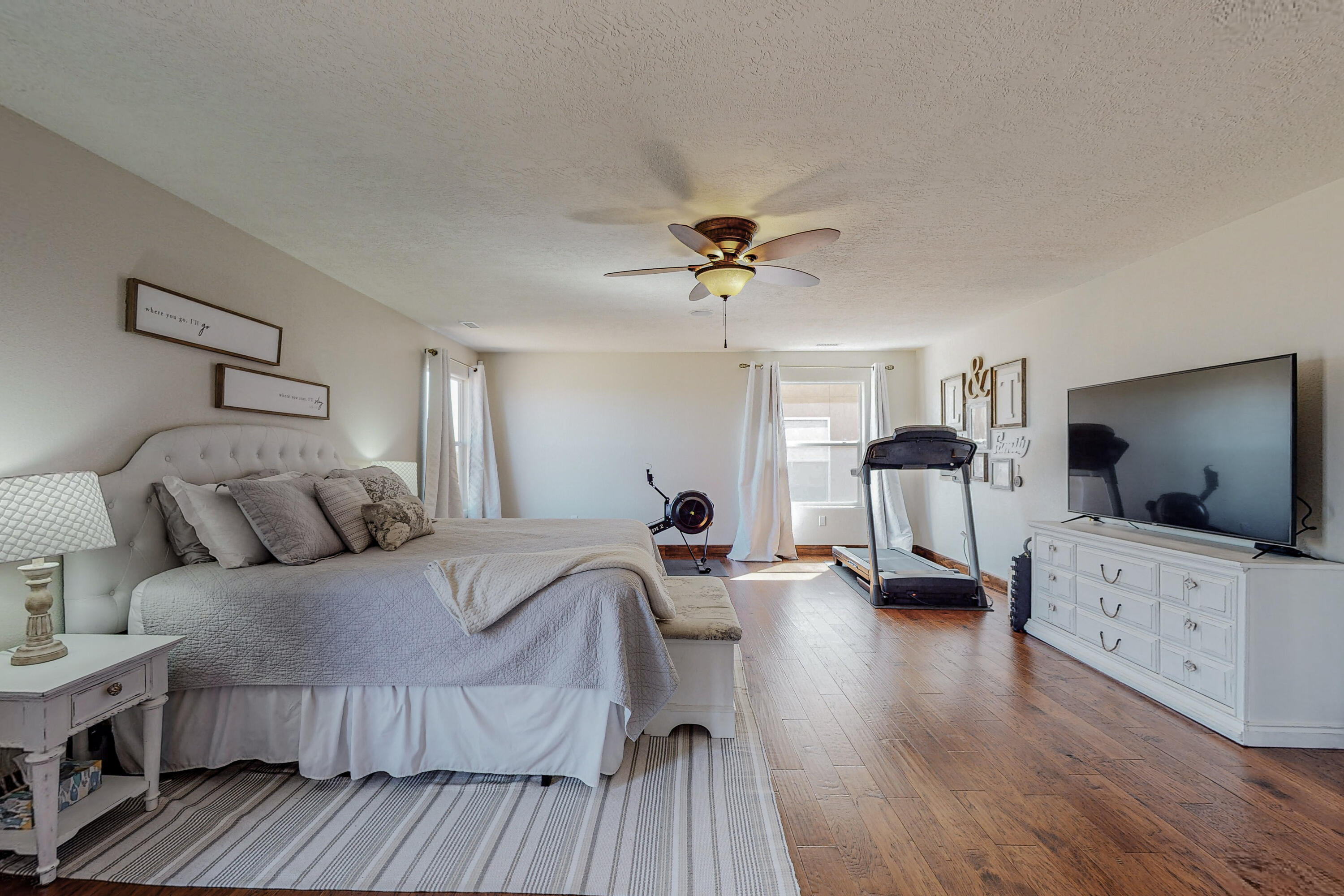 6505 AVENIDA MADRID NW