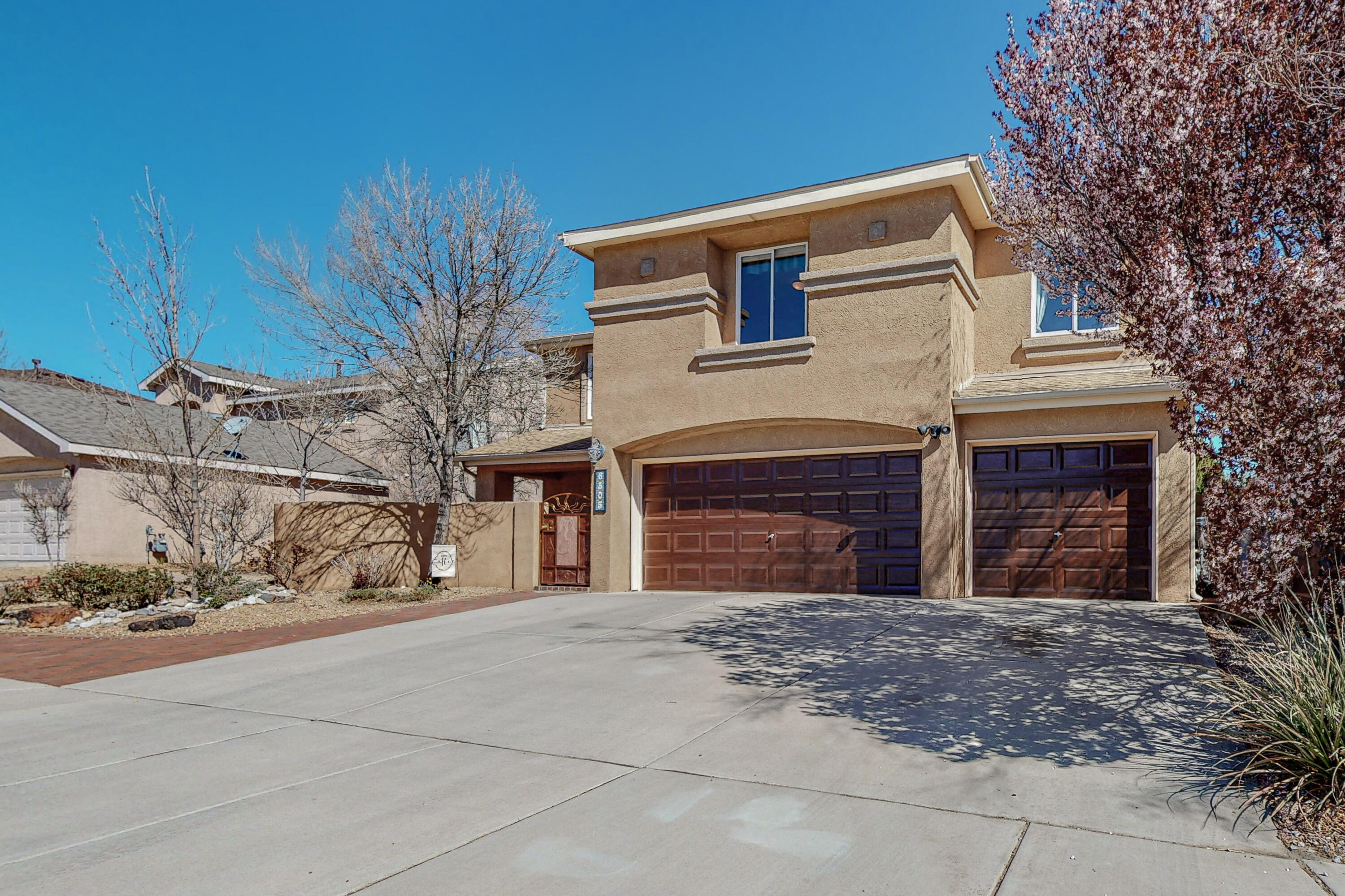 6505 AVENIDA MADRID NW