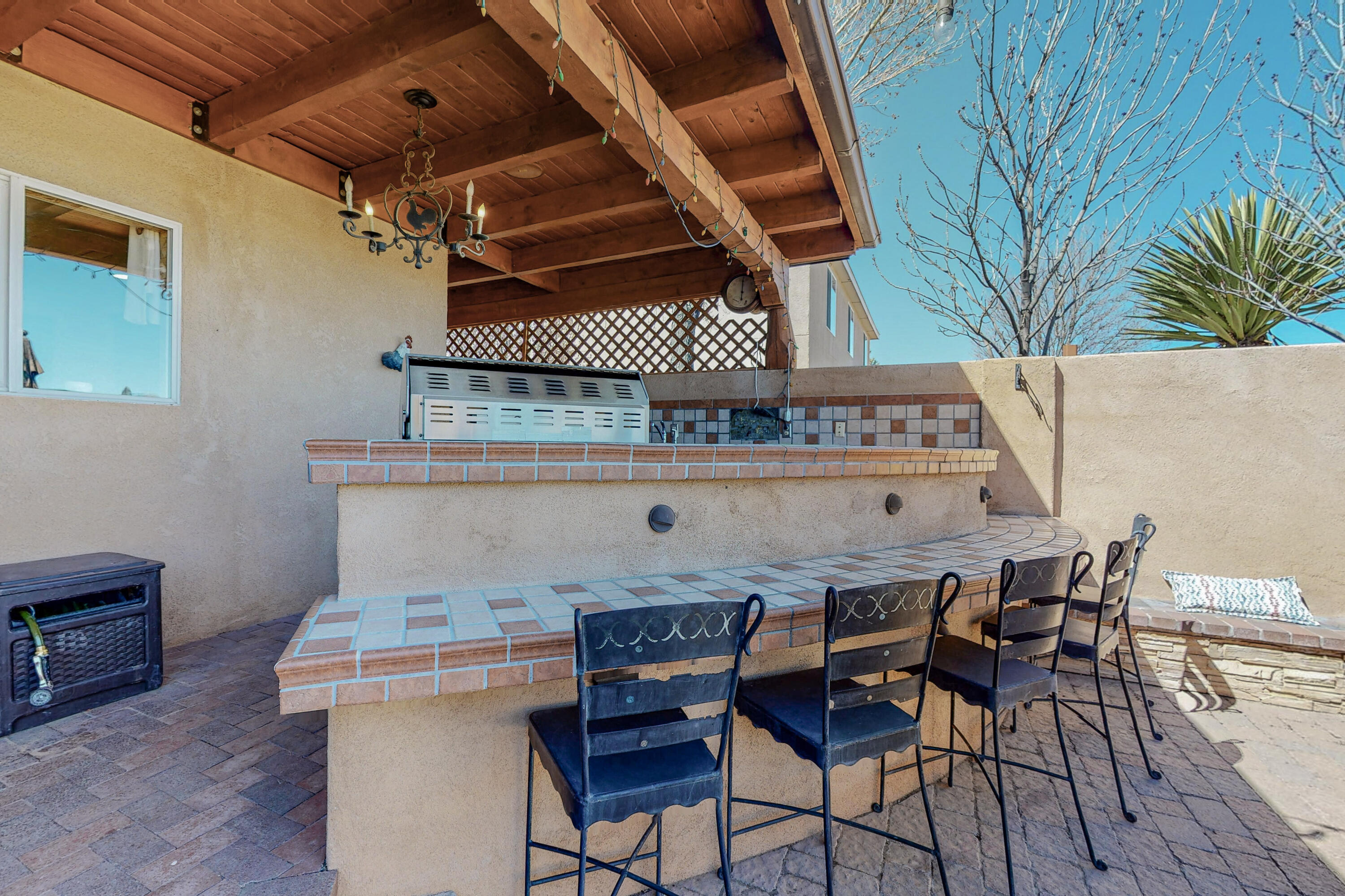 6505 AVENIDA MADRID NW