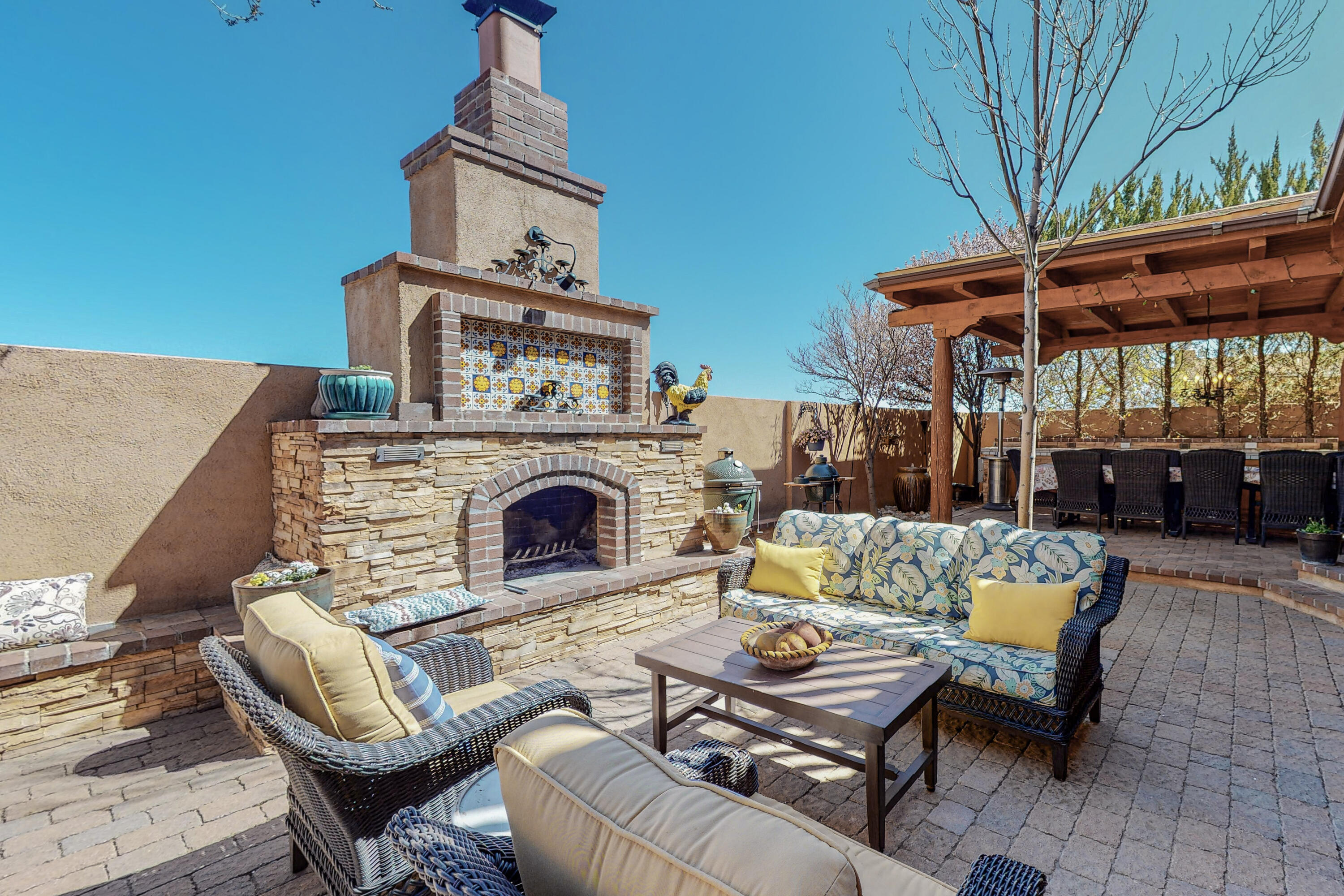 6505 AVENIDA MADRID NW