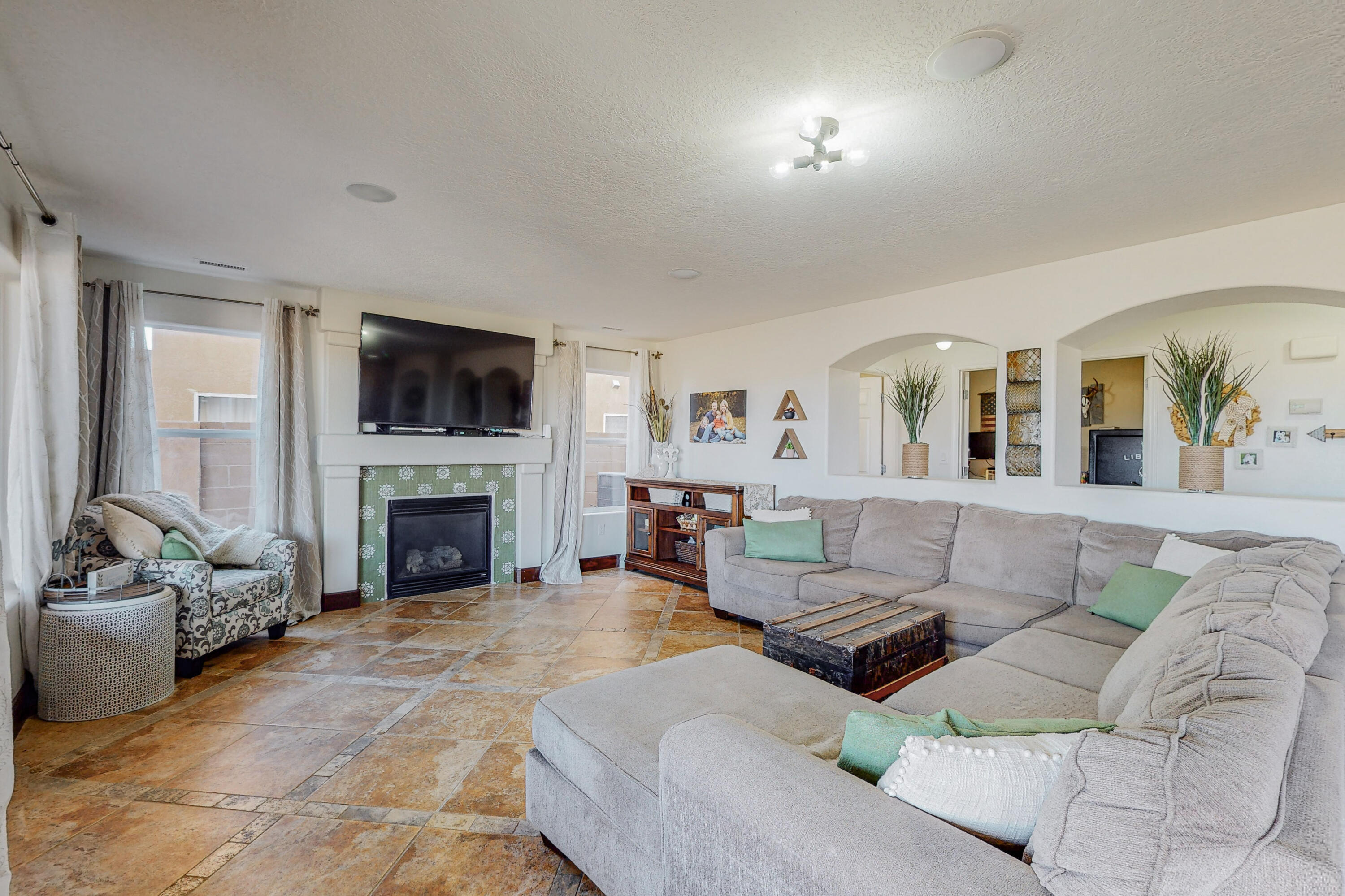 6505 AVENIDA MADRID NW