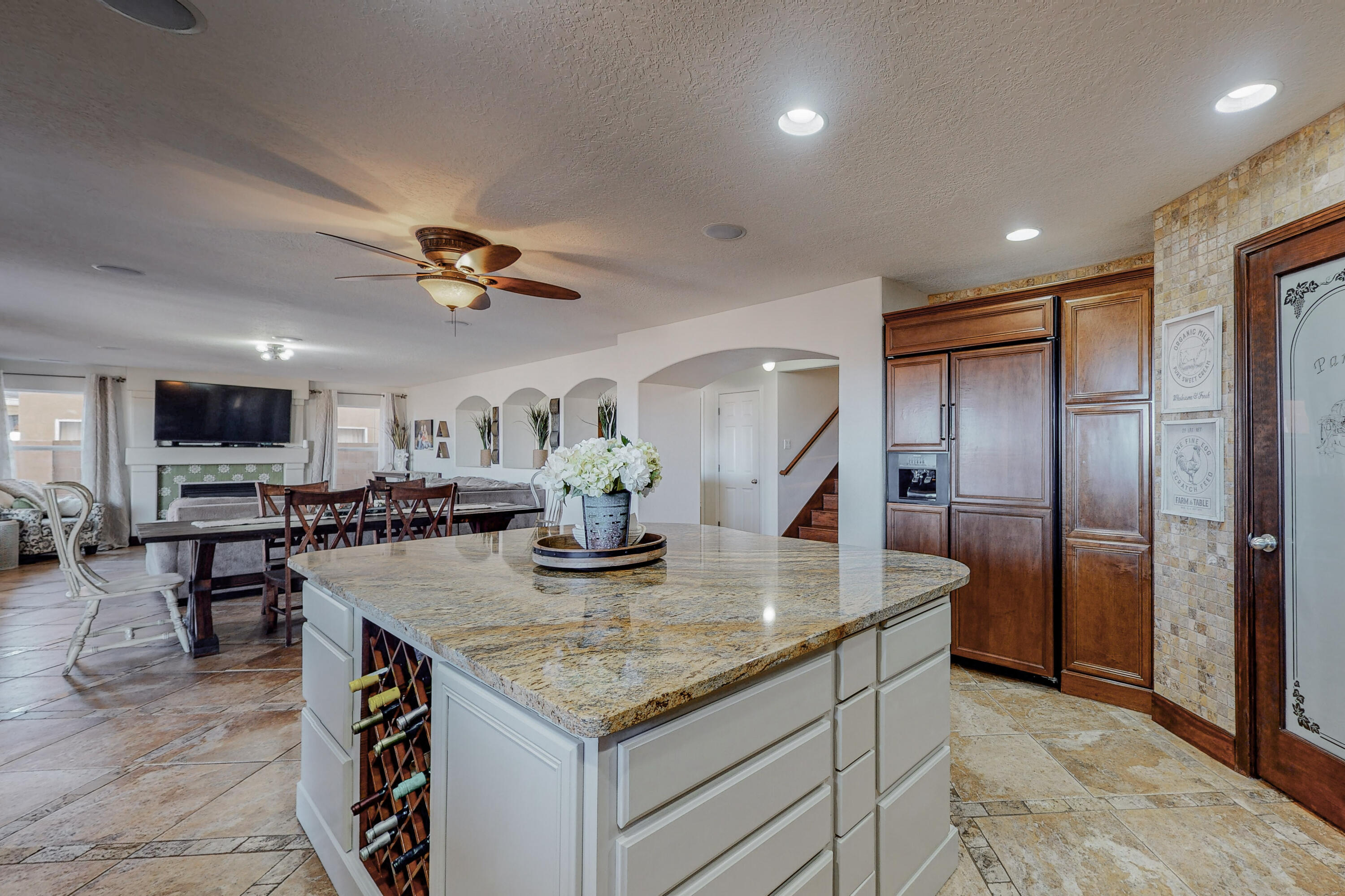 6505 AVENIDA MADRID NW