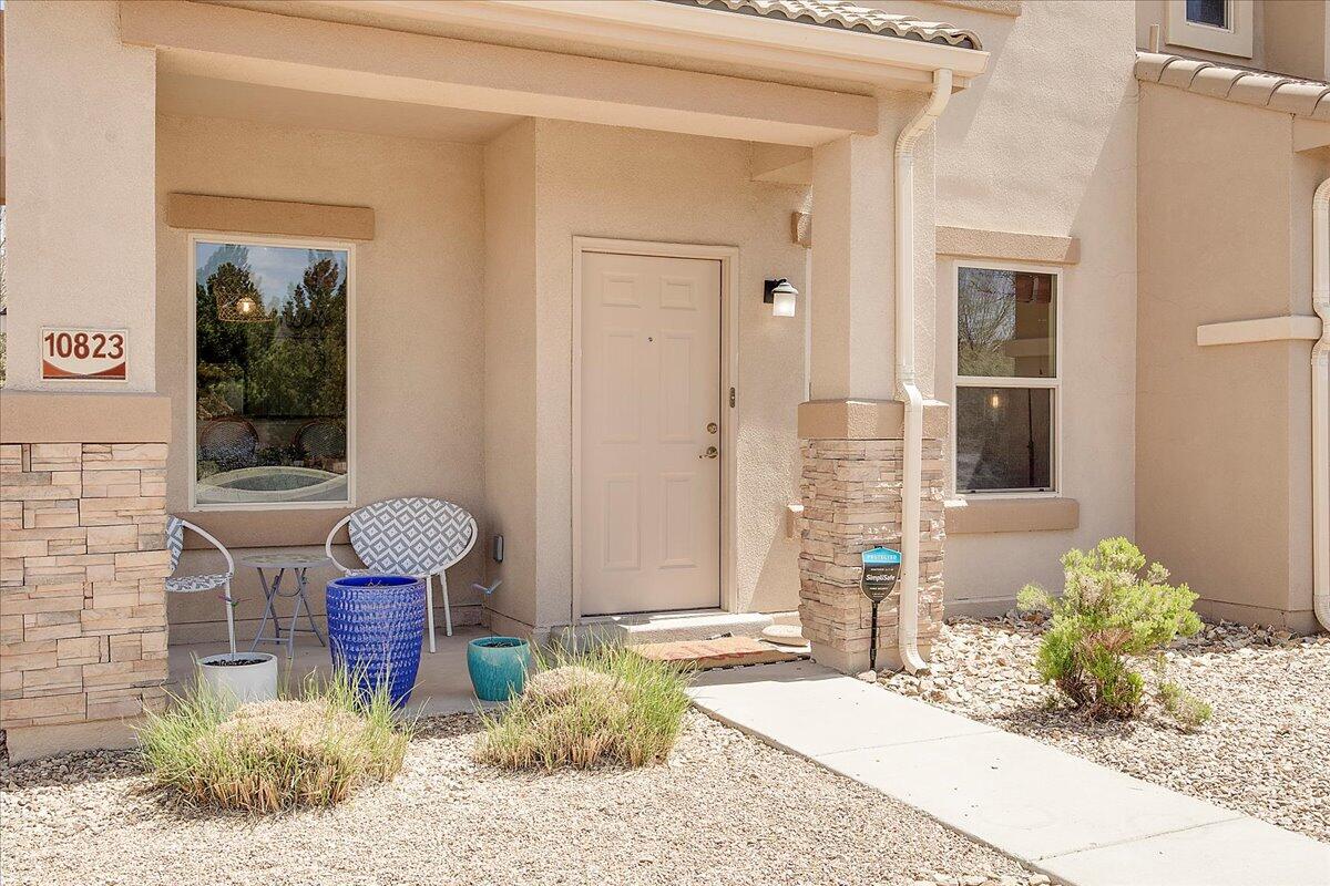 10823 LOBOS CREEK Way NE