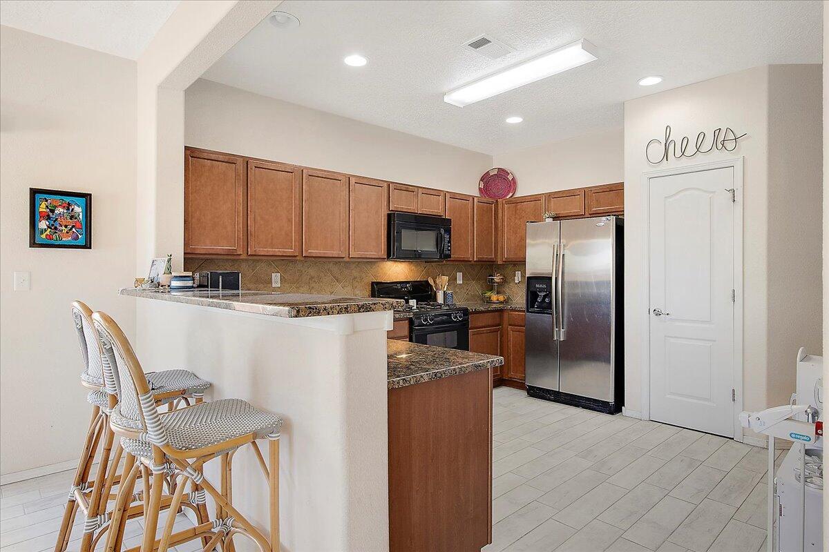 10823 LOBOS CREEK Way NE
