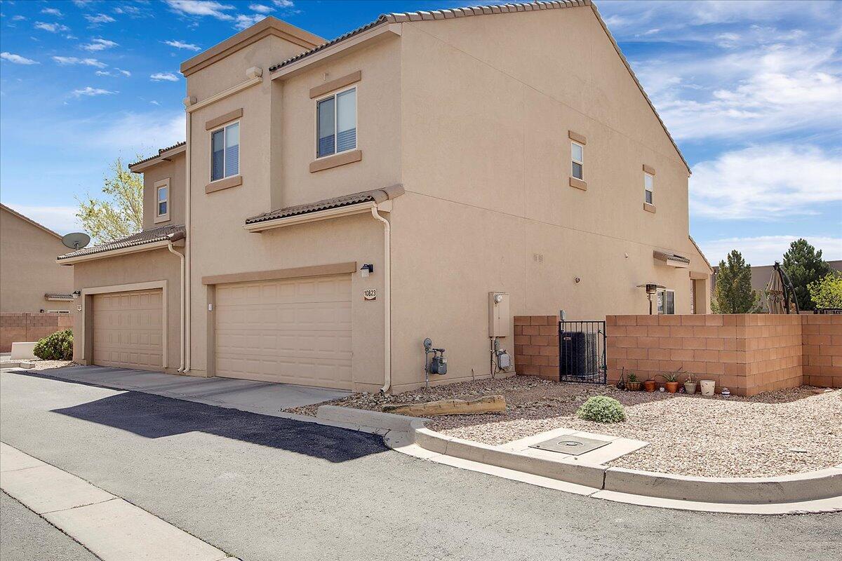 10823 LOBOS CREEK Way NE