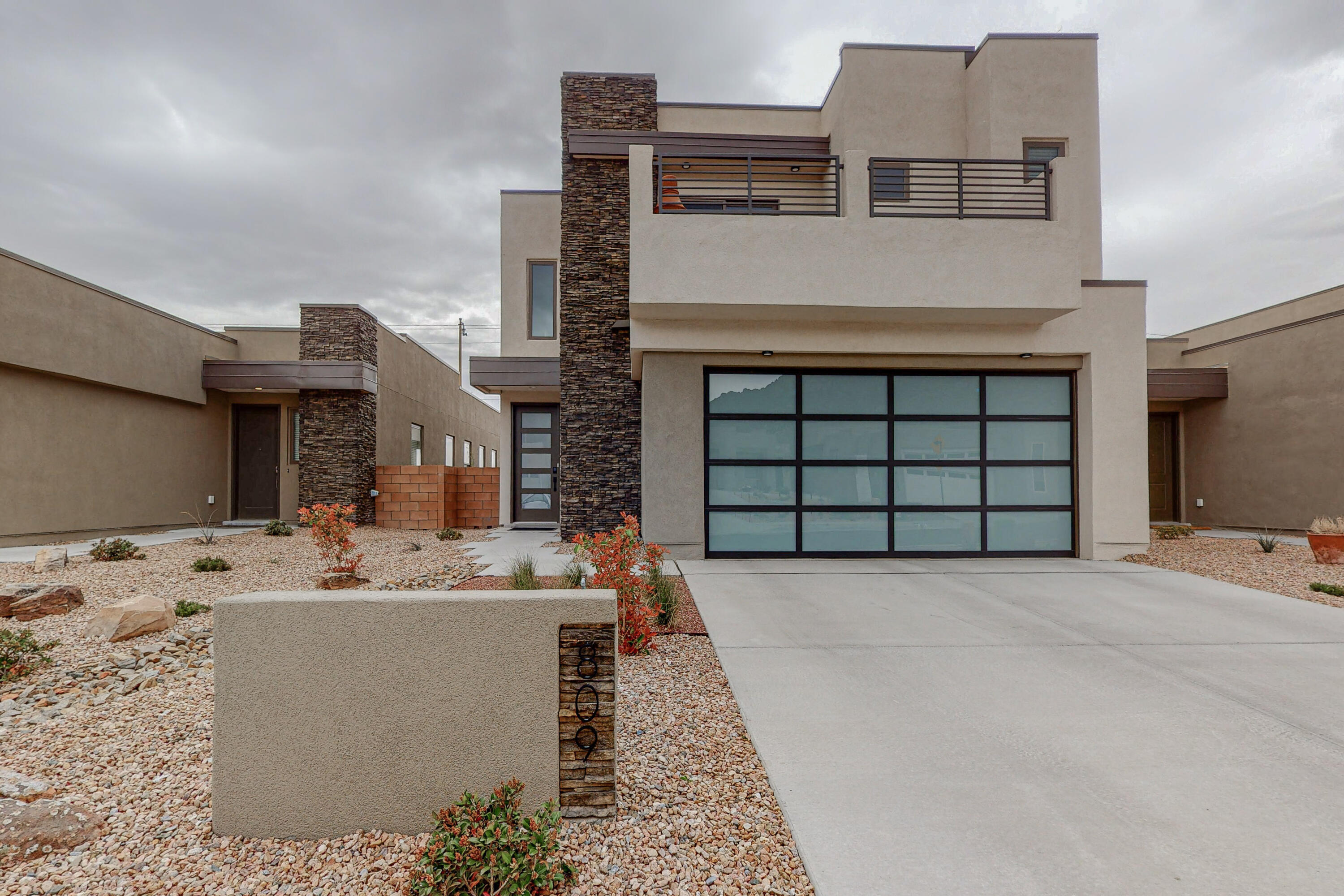 809 Horned Owl Drive NE
