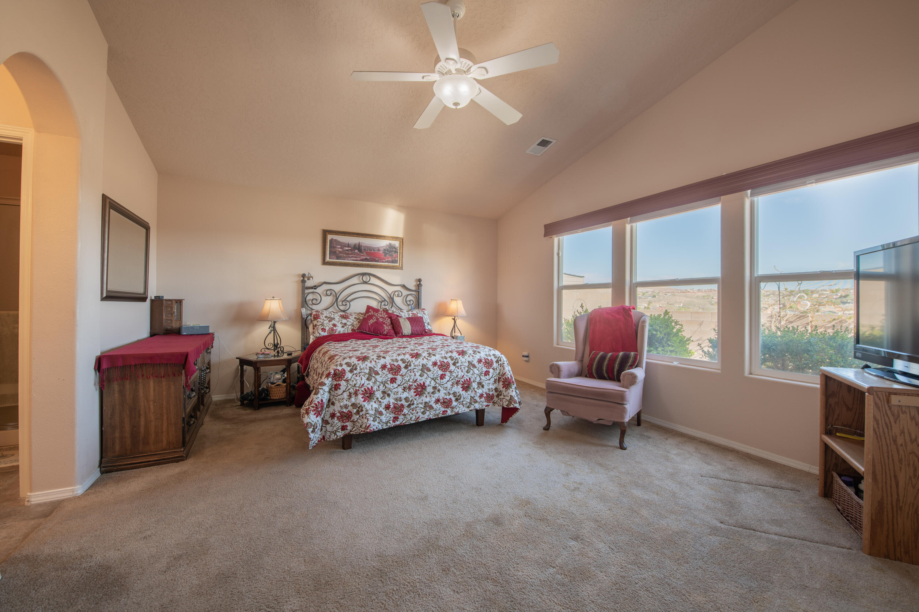 4433 RIATA Trail SE