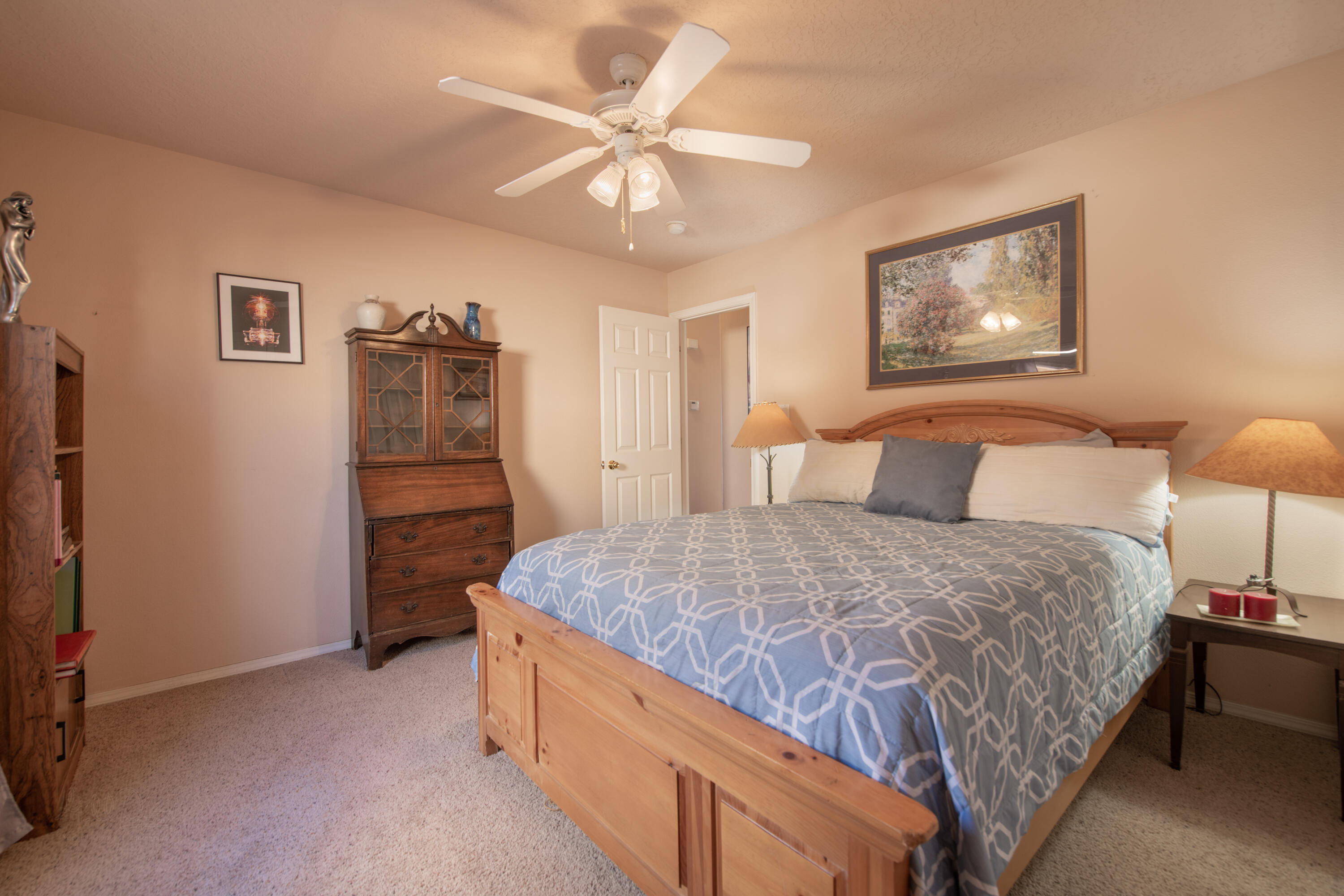 4433 RIATA Trail SE