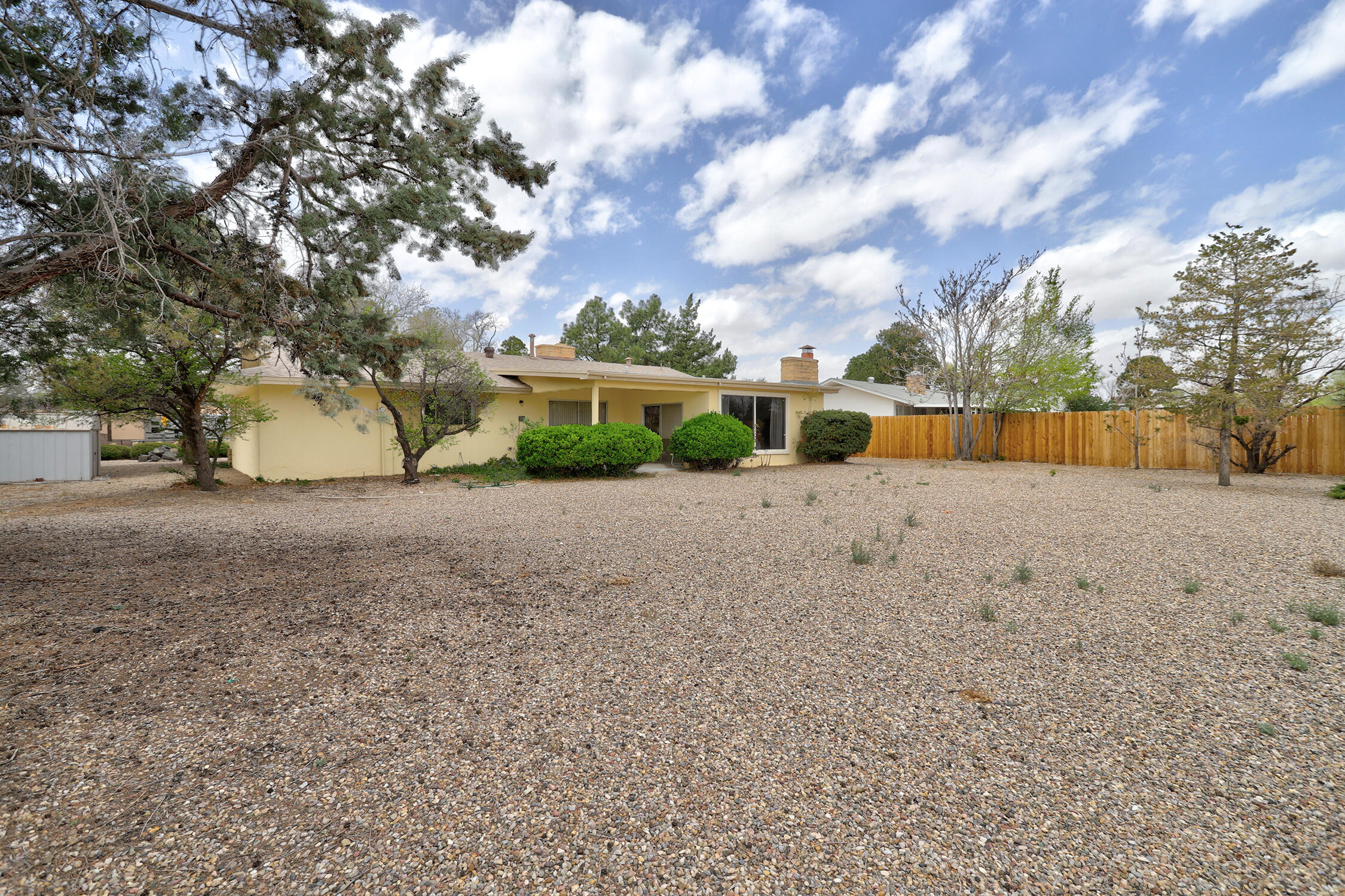 4909 GLOBUS Court NW