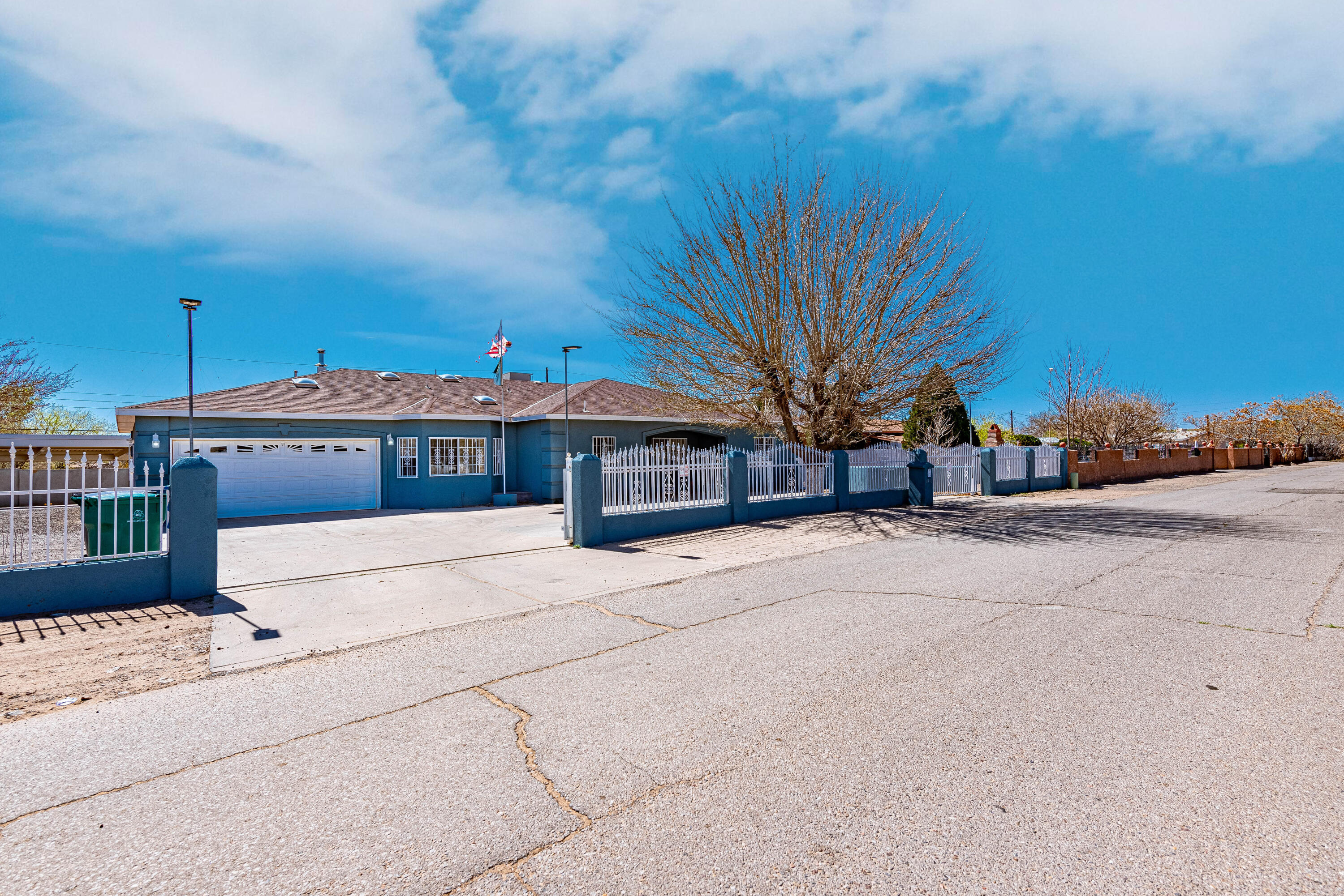4410, 4408 EL CHARRO Place SW