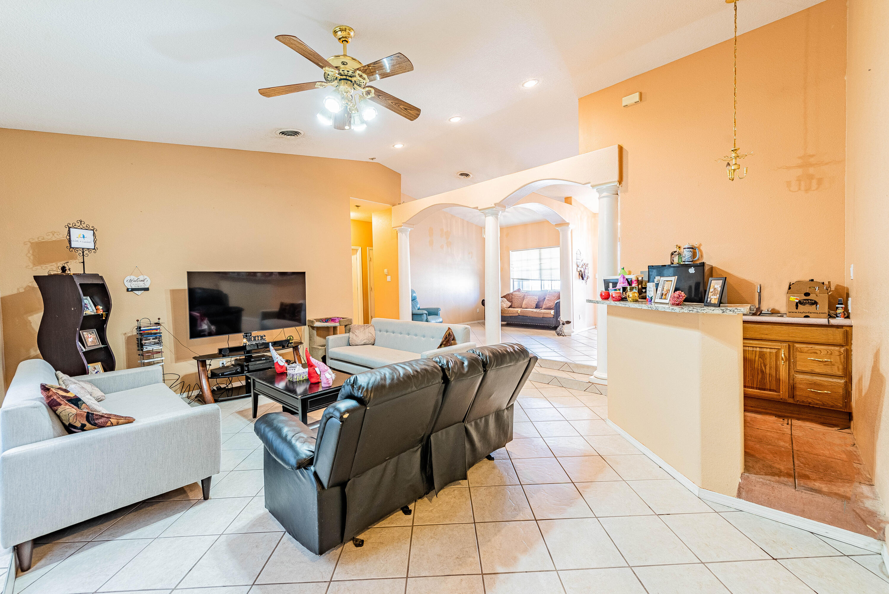4410, 4408 EL CHARRO Place SW