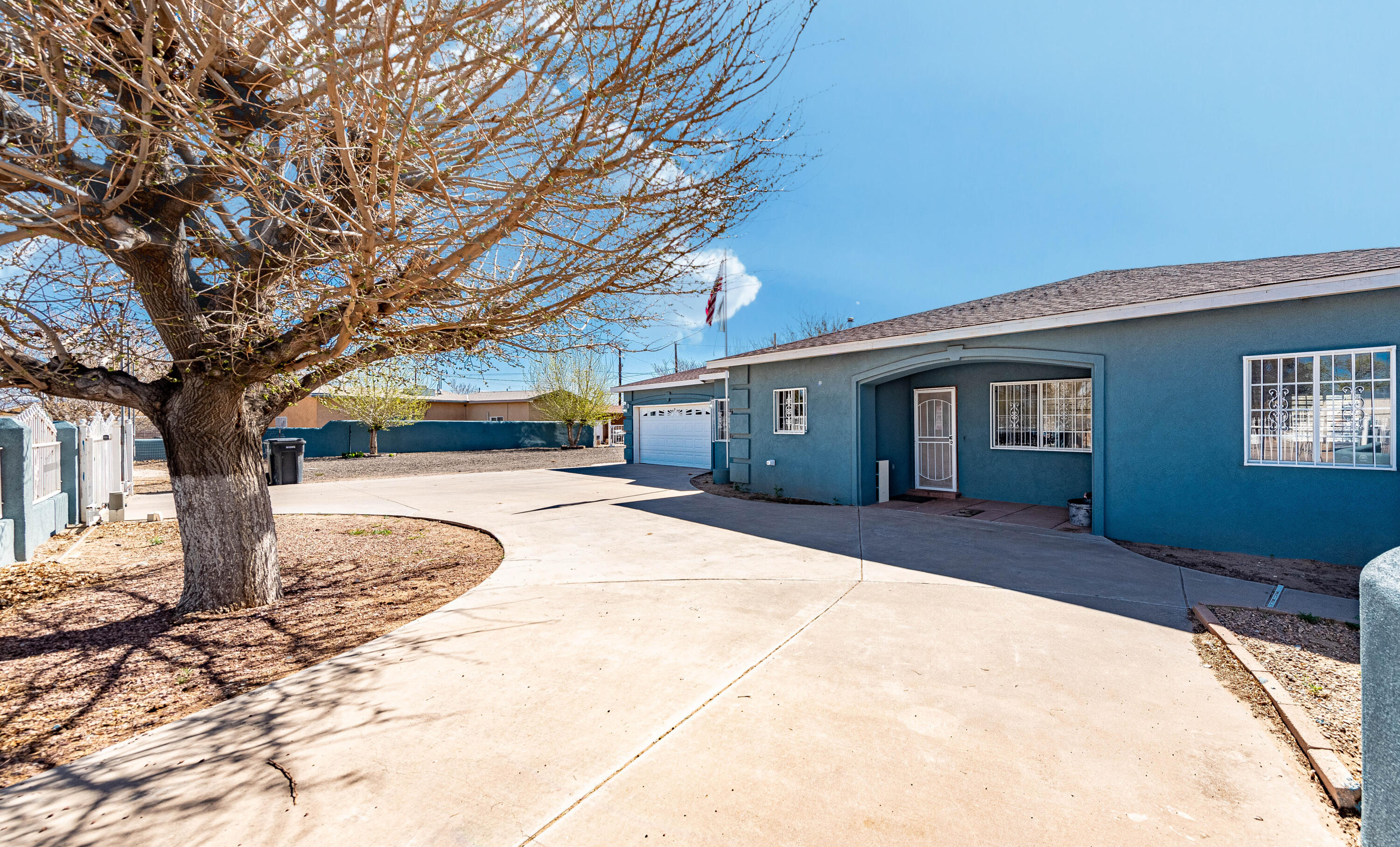4410, 4408 EL CHARRO Place SW