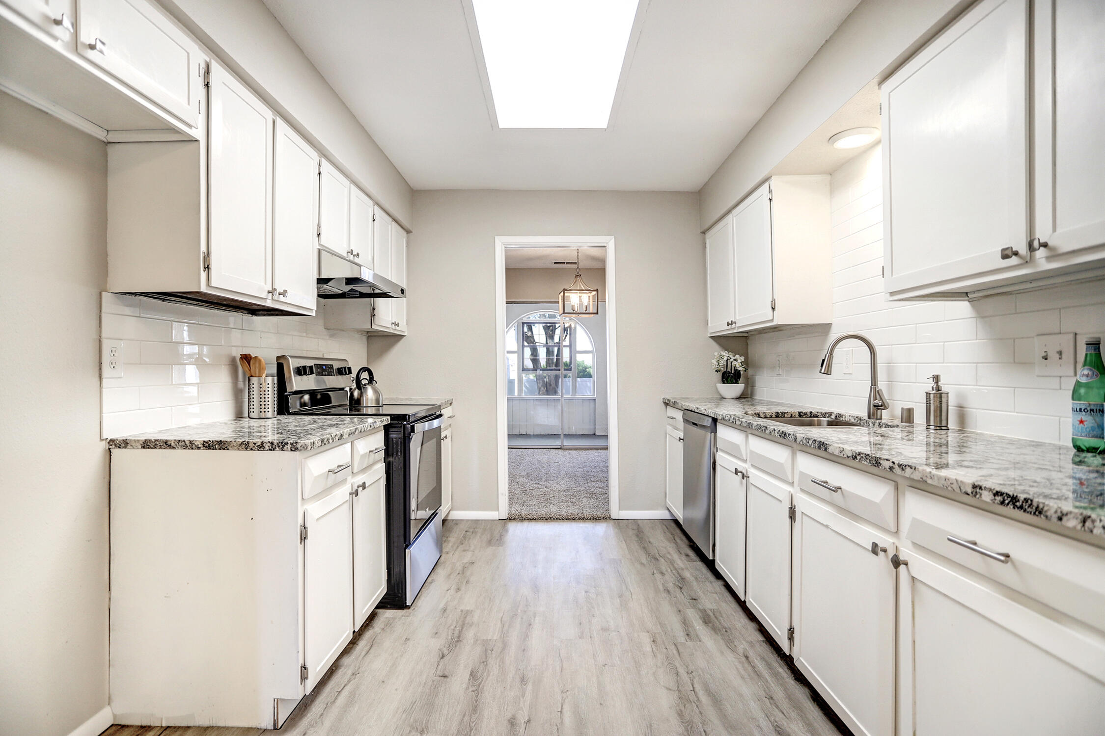405 MADDOX Loop