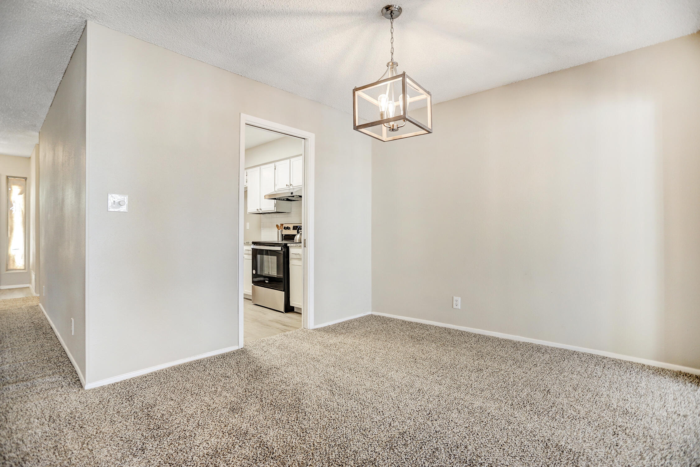 405 MADDOX Loop