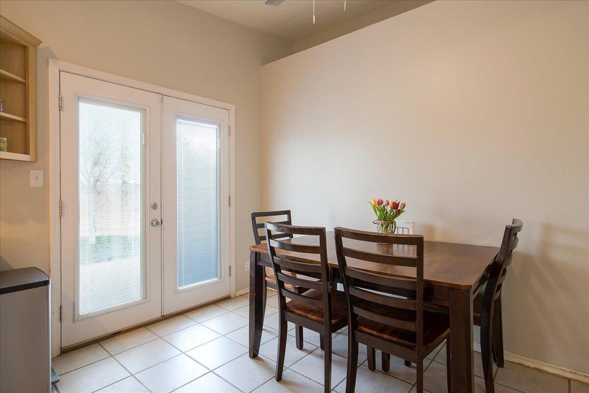 8101 RANCHO SEGURO NW