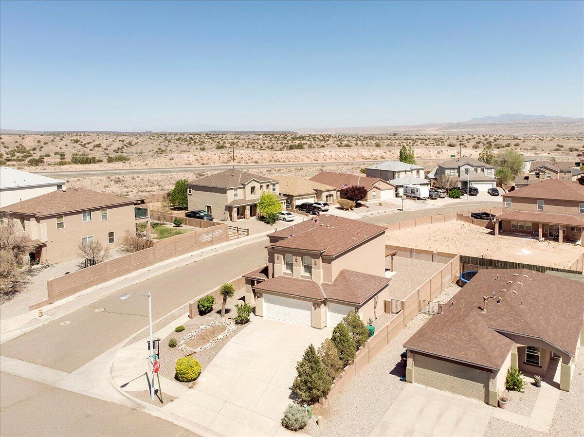 5224 HOBBS Drive NE