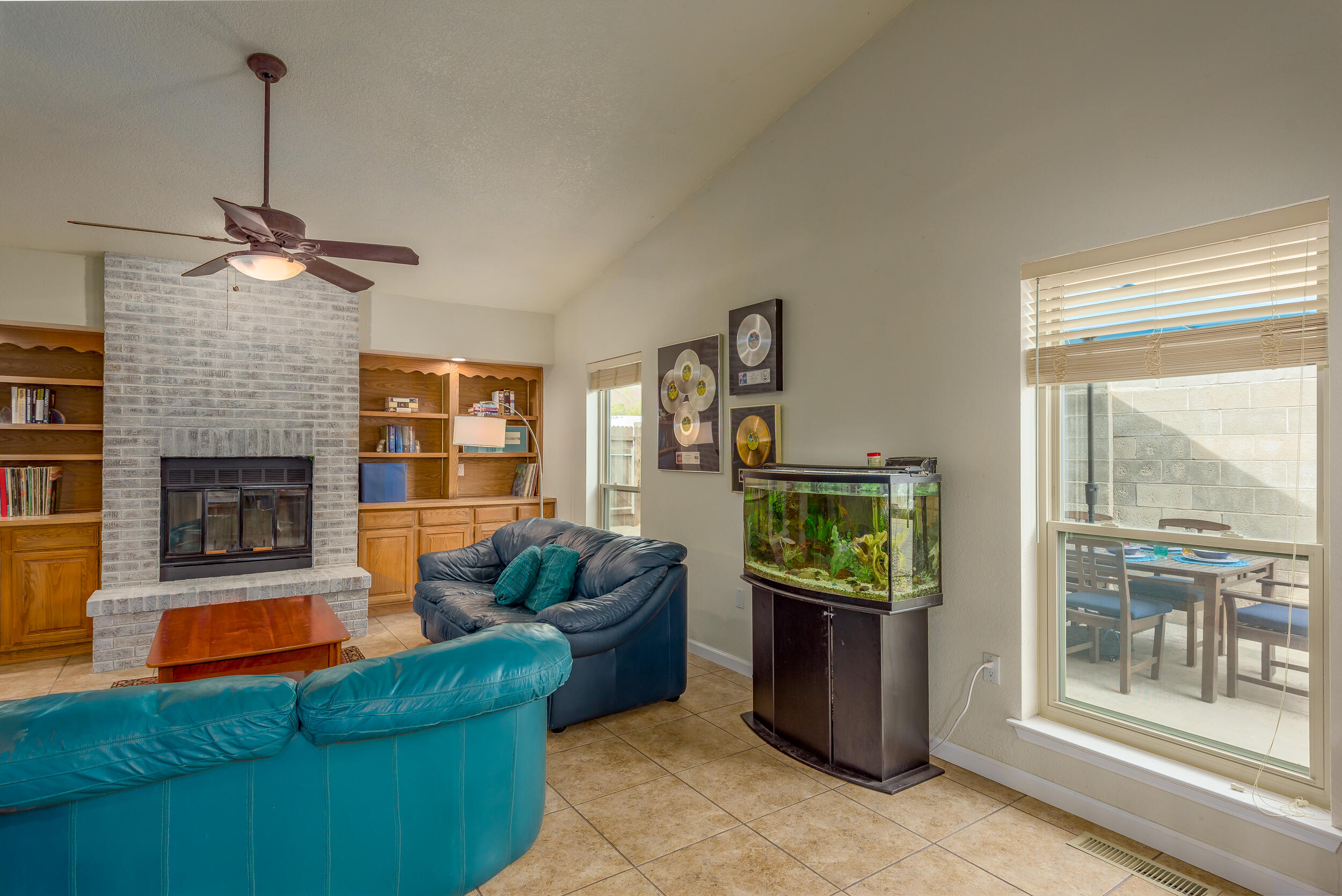 9616 PASEO DEL REY NE