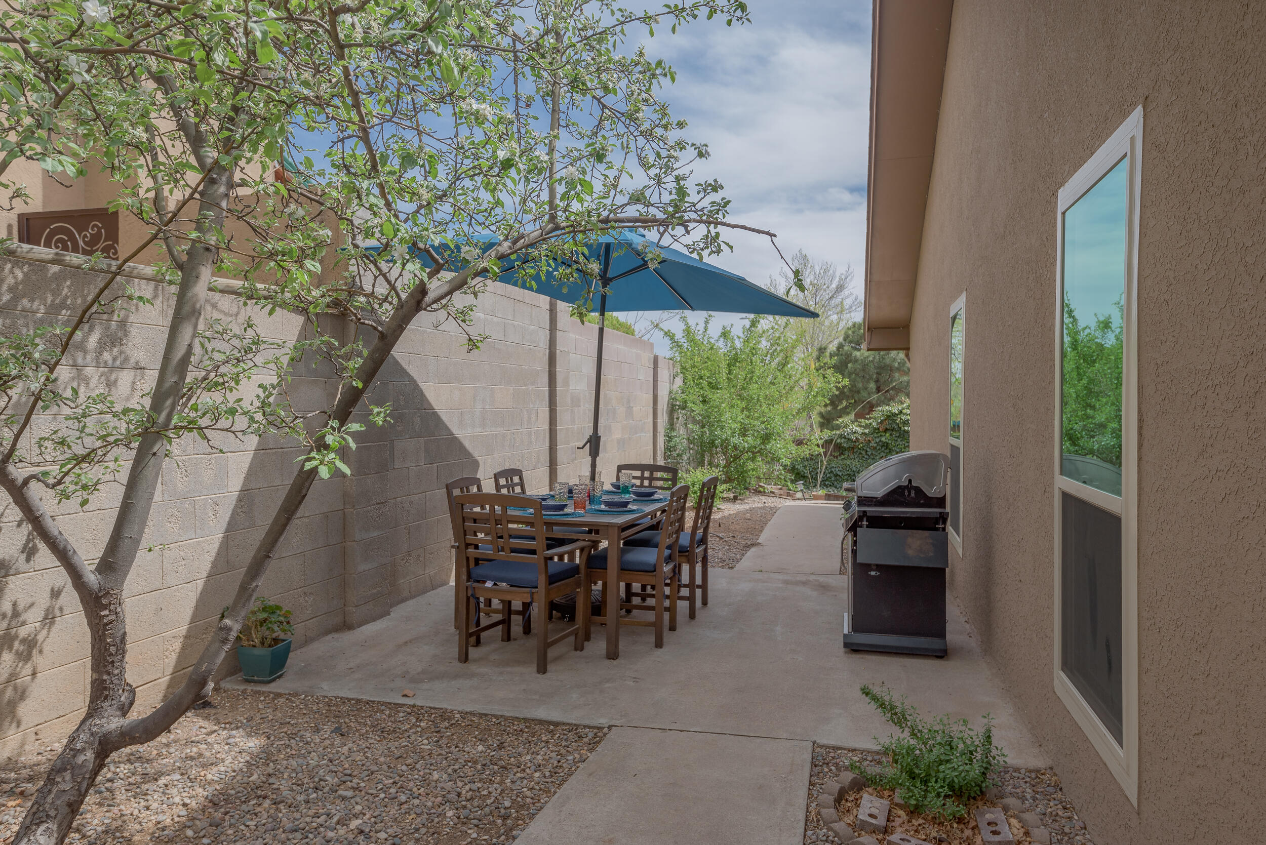 9616 PASEO DEL REY NE