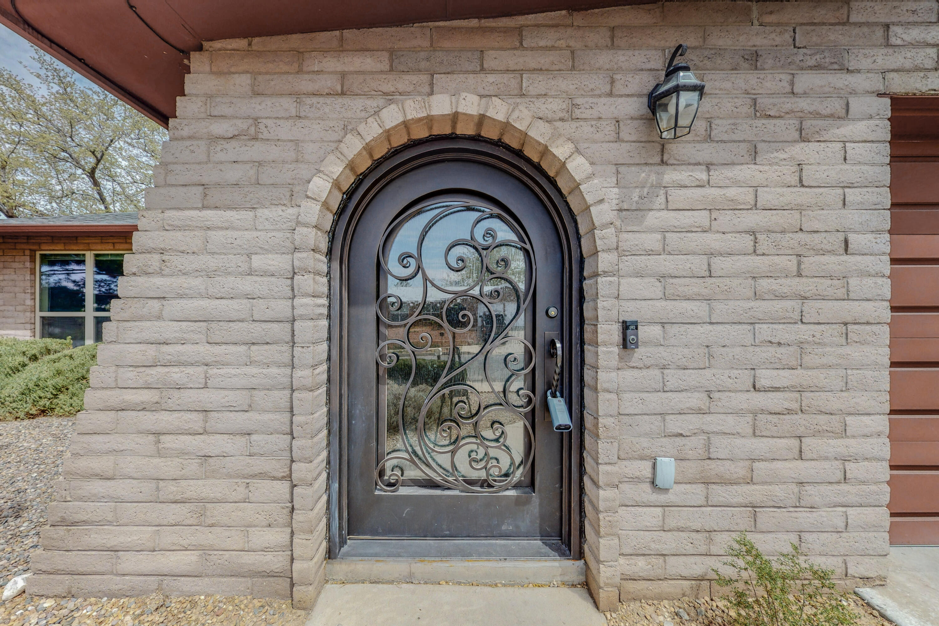 7545 CAPULIN Road NE
