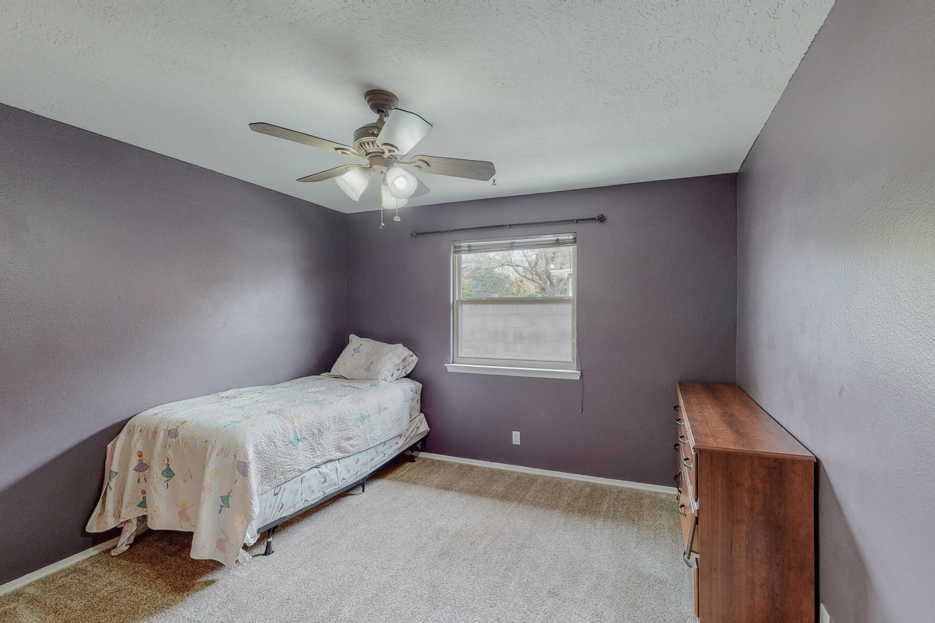 7545 CAPULIN Road NE