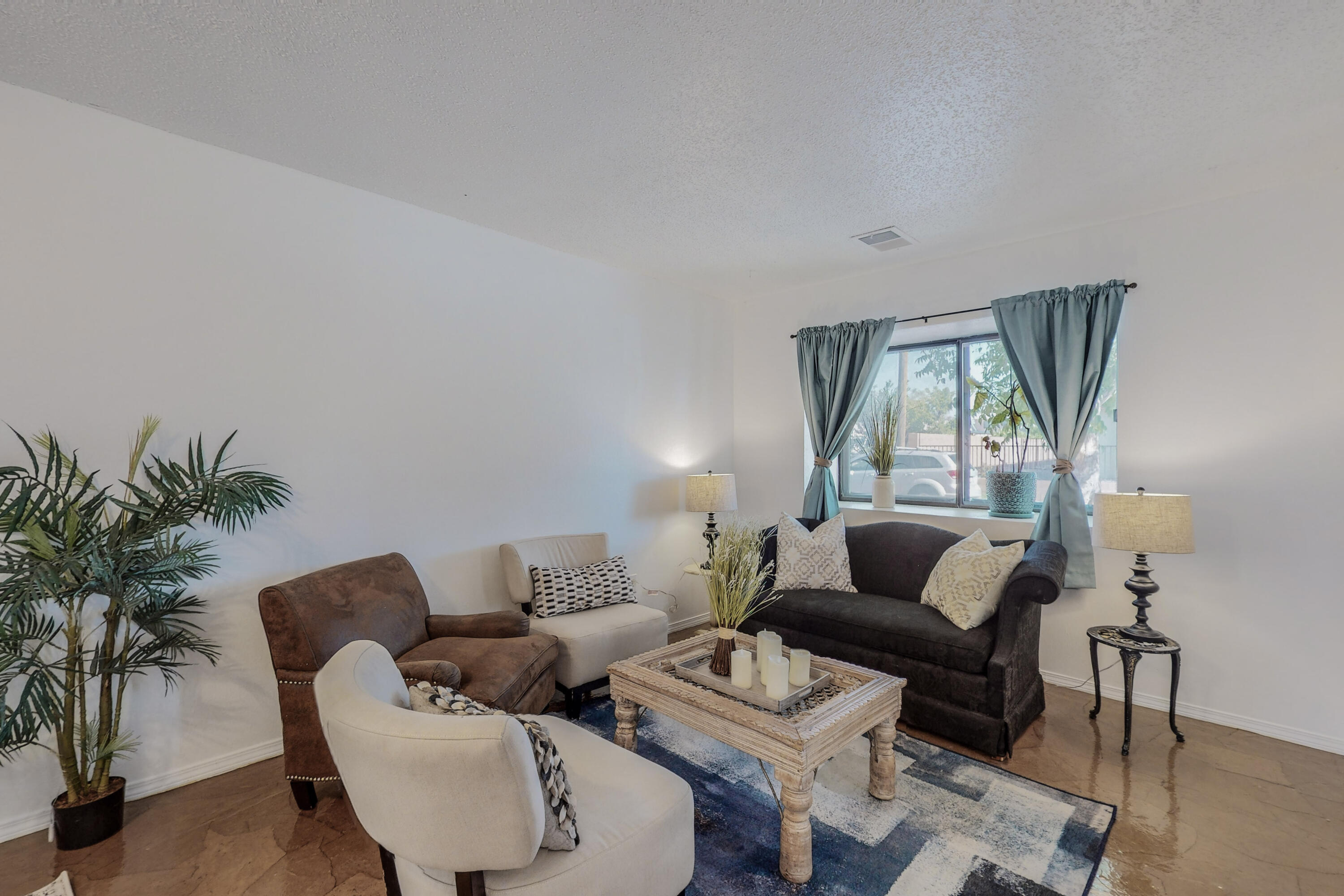 2628 FLORAL Road NW