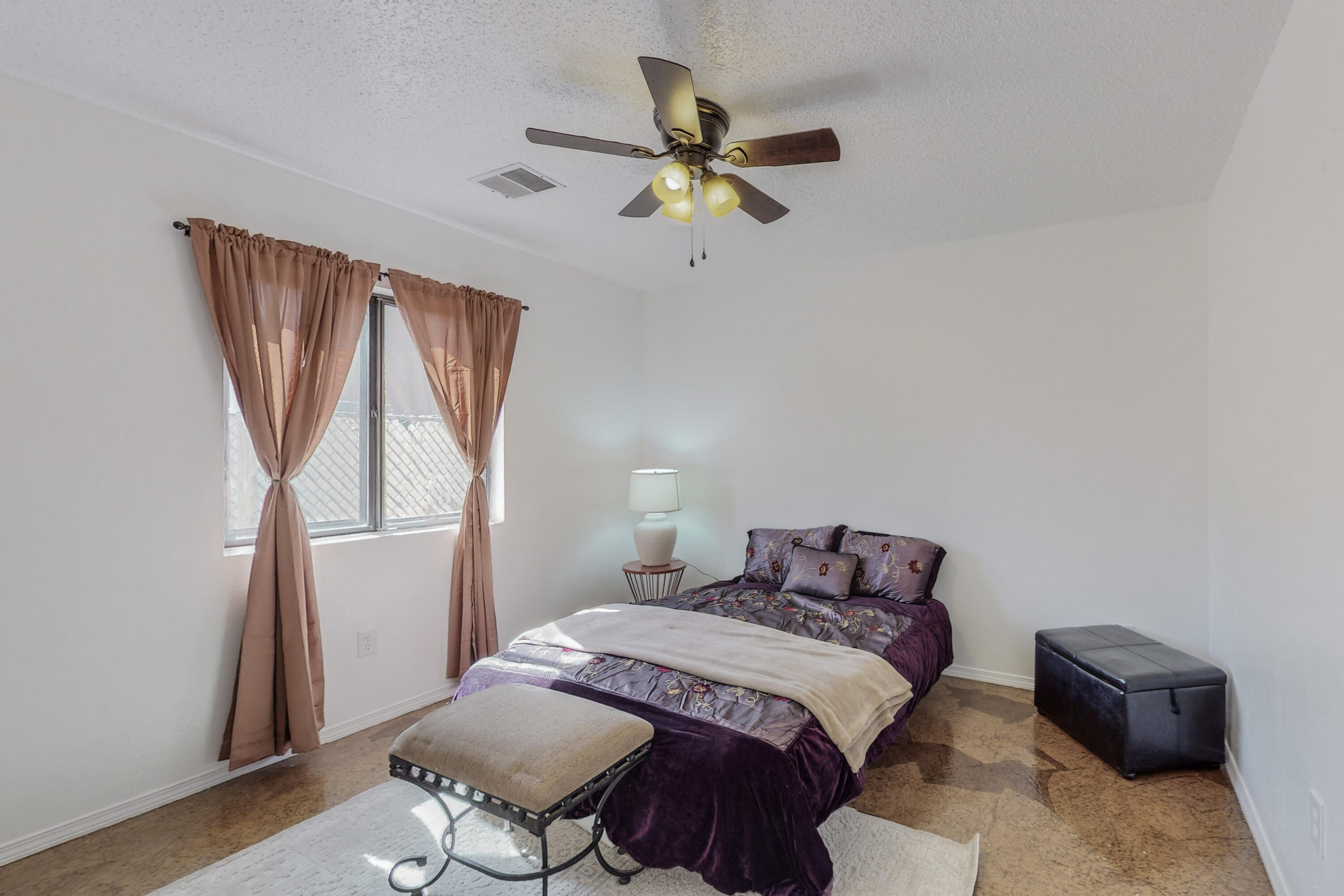 2628 FLORAL Road NW