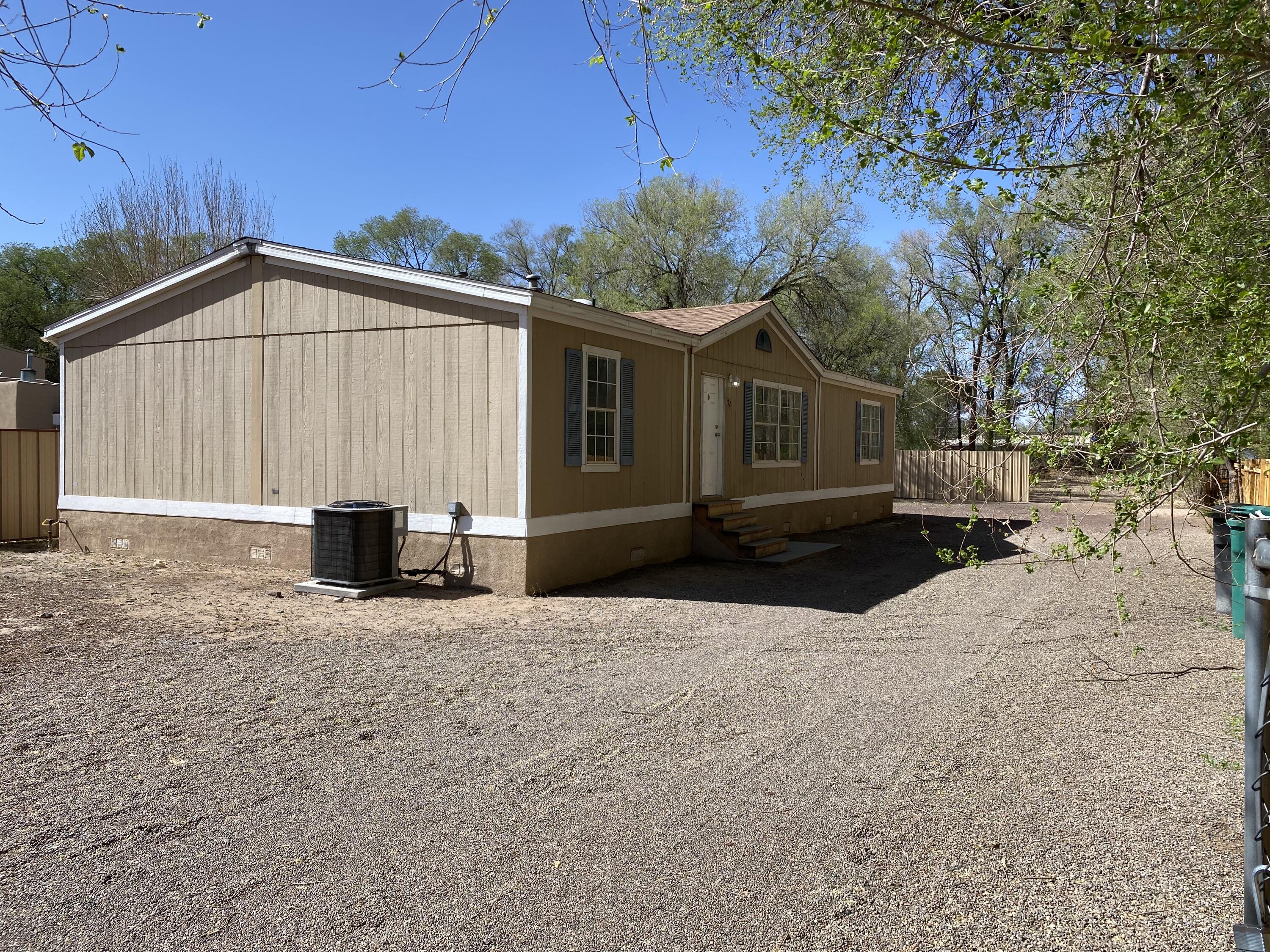 1801 POPLAR Lane SW