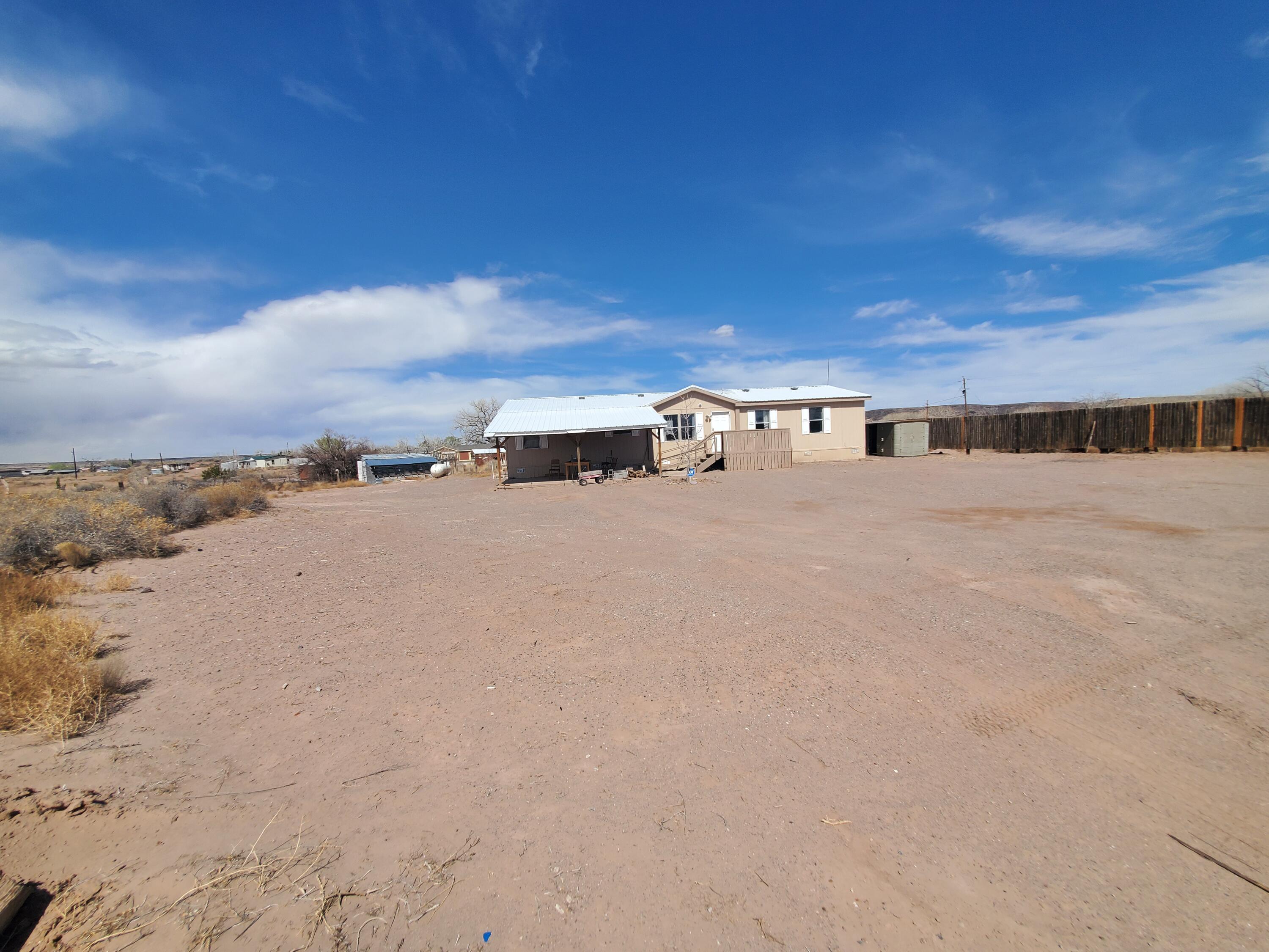18 ALAMILLO Road
