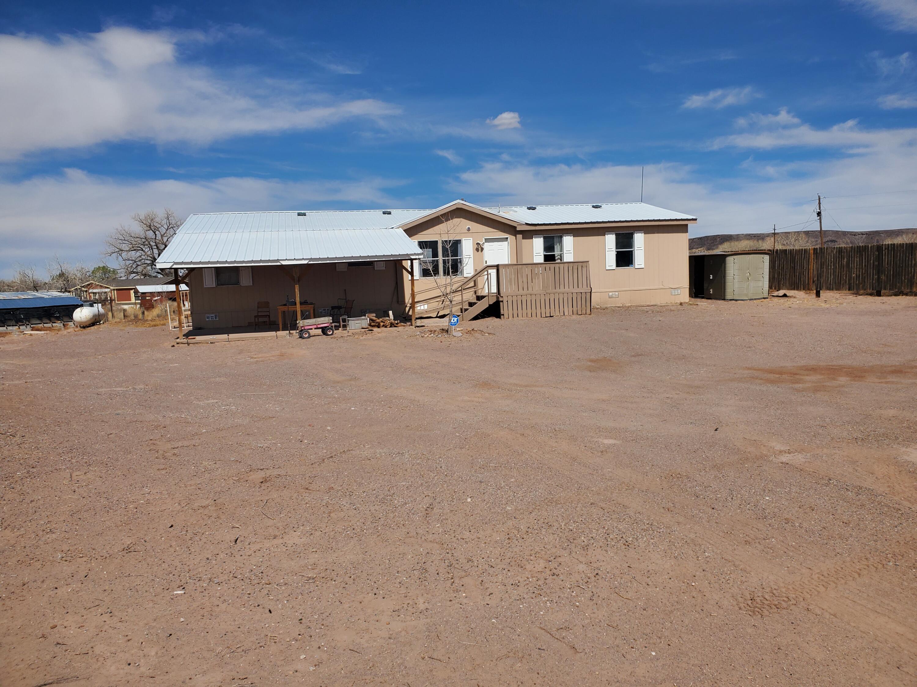 18 ALAMILLO Road